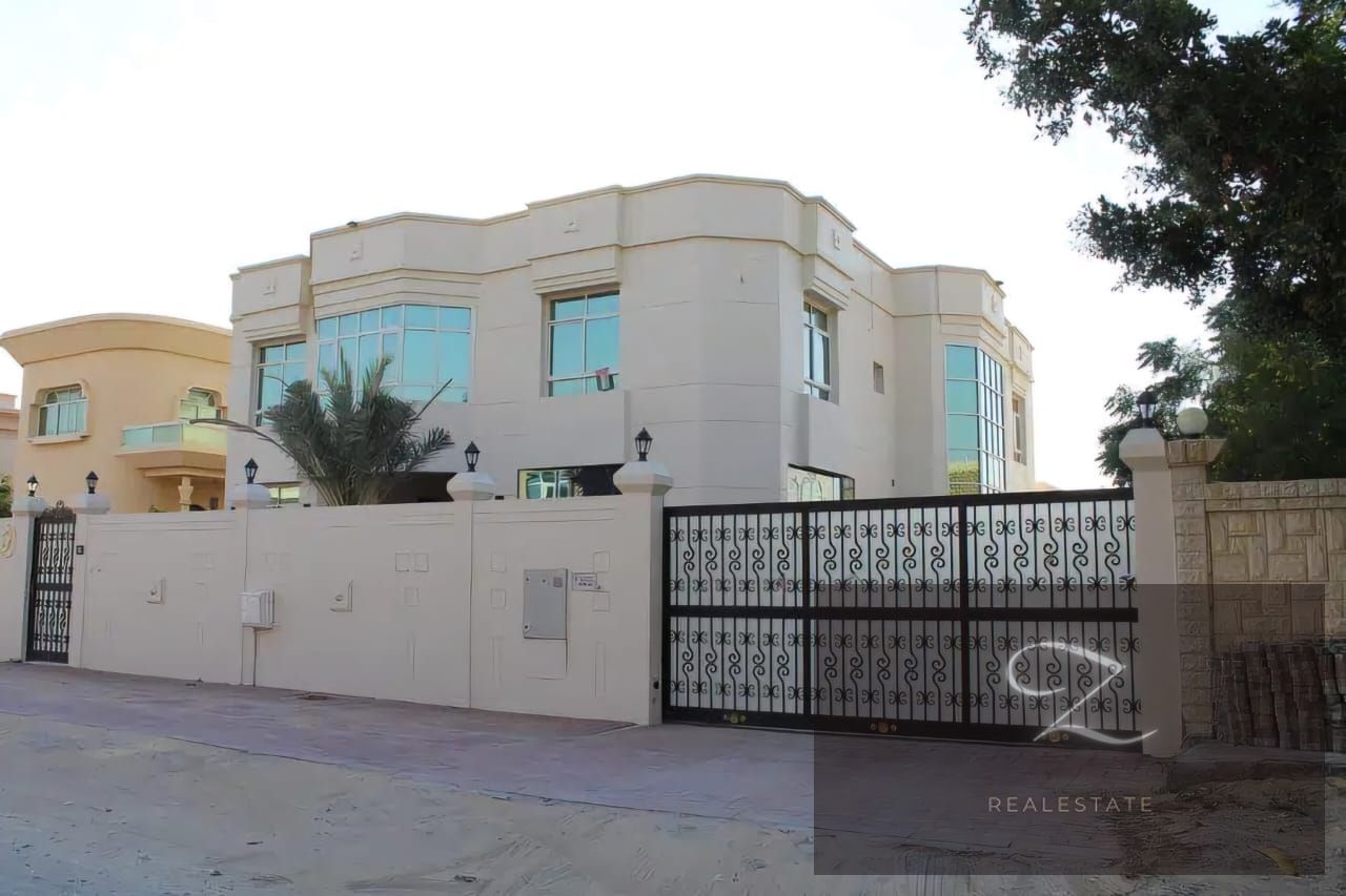 For sale a two-floors villa in Sharjah Al-Yash A very, very special location The second piece of Sheikh Mohammed bin Zayed Road