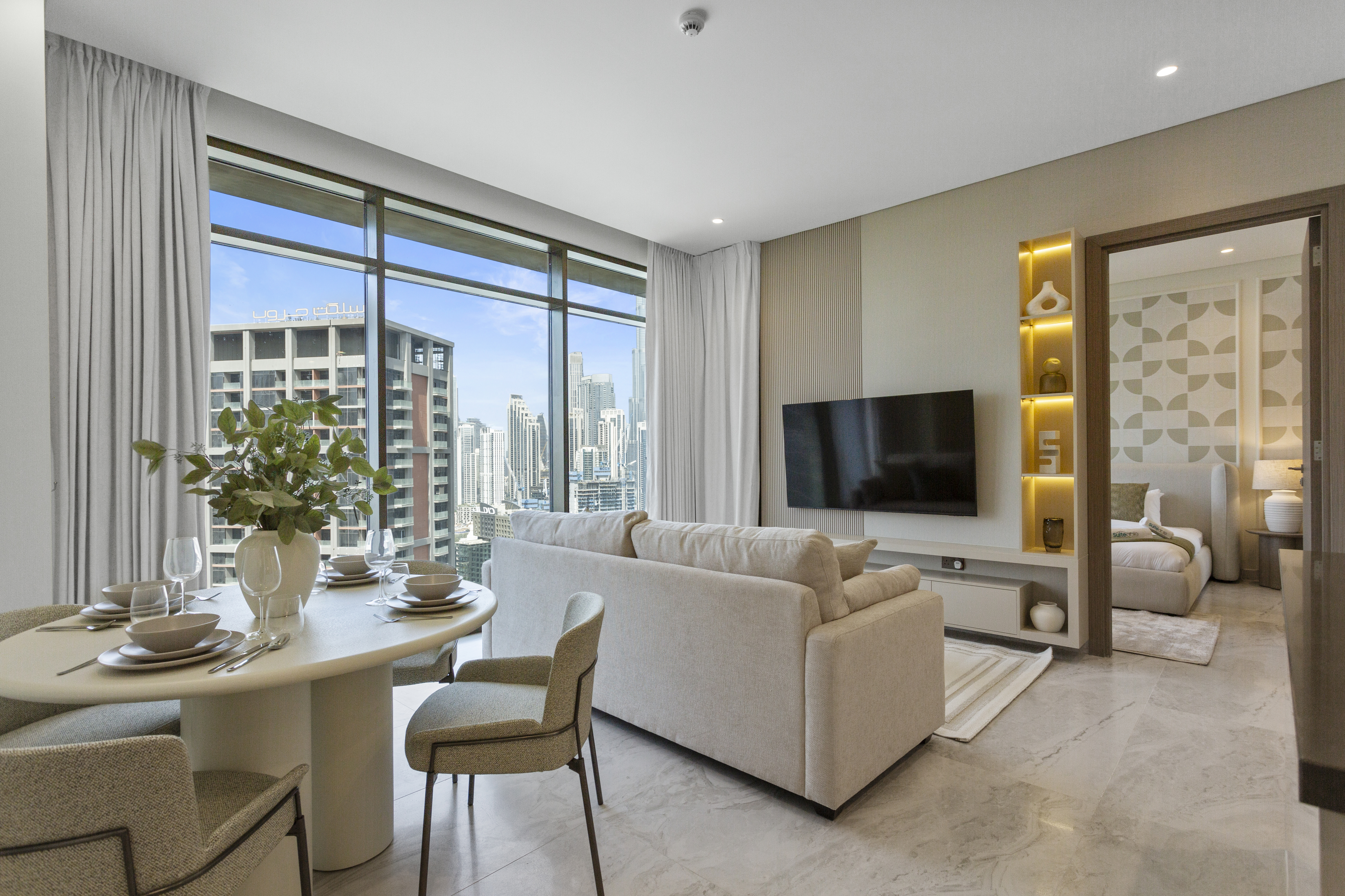 Chic & Cozy 1-Bedroom Unit in Business Bay – Peninsula 5