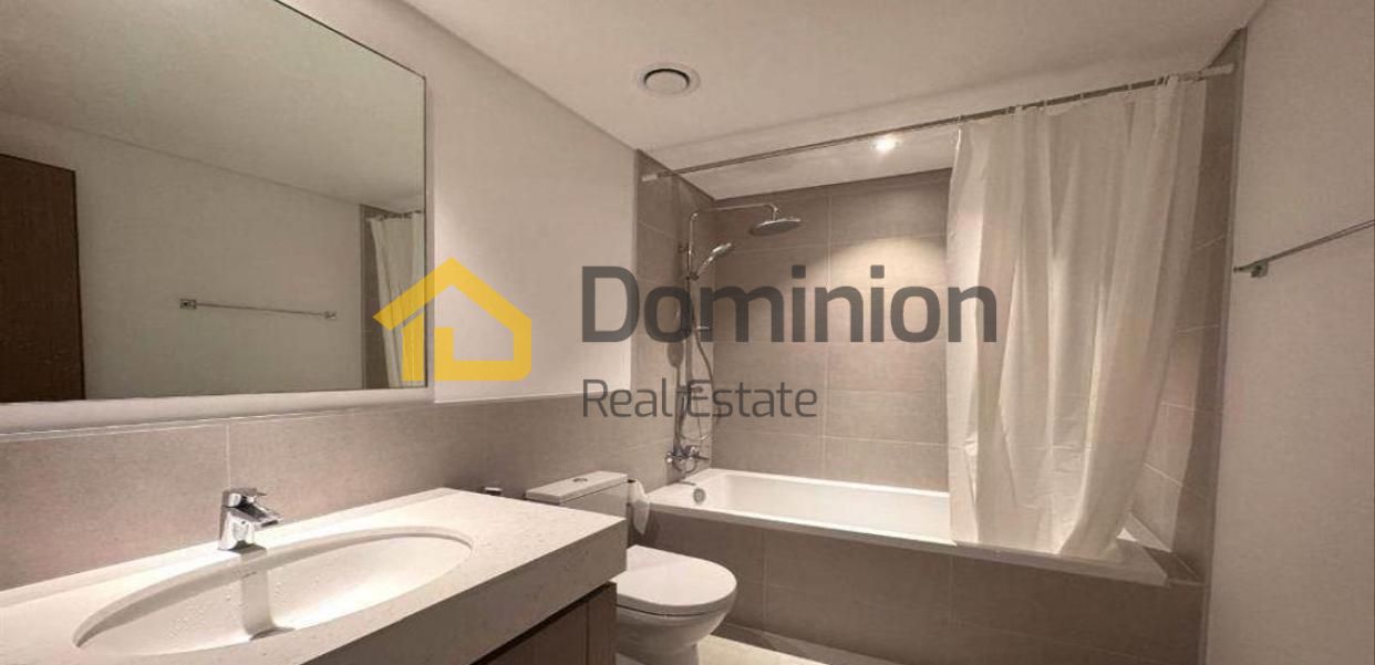 Luxurious 2-BR | Balcony | Maid Room |
