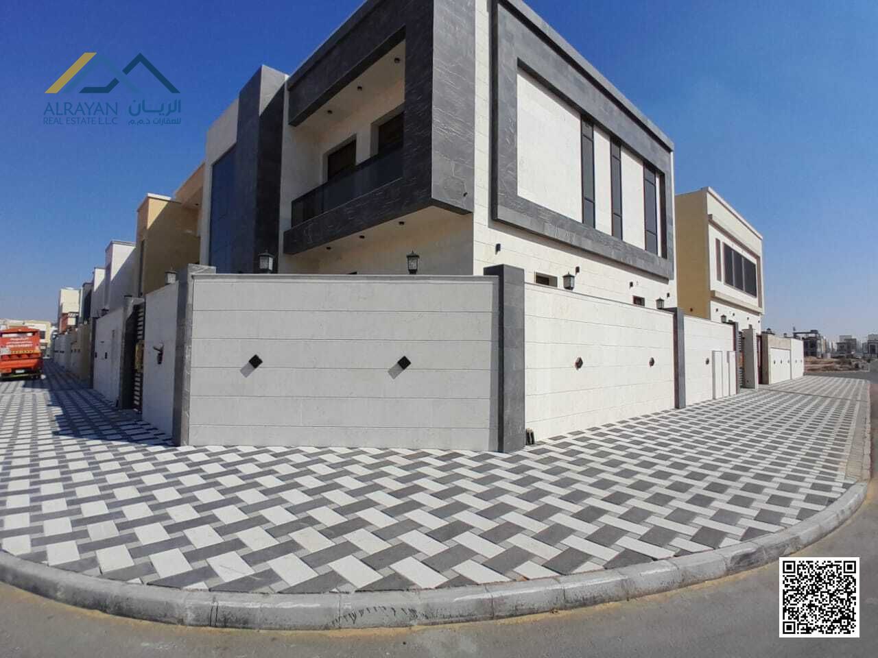 Modern villa in Al-Yasmeen, corner of two streets, at a reasonable price, including registration fees