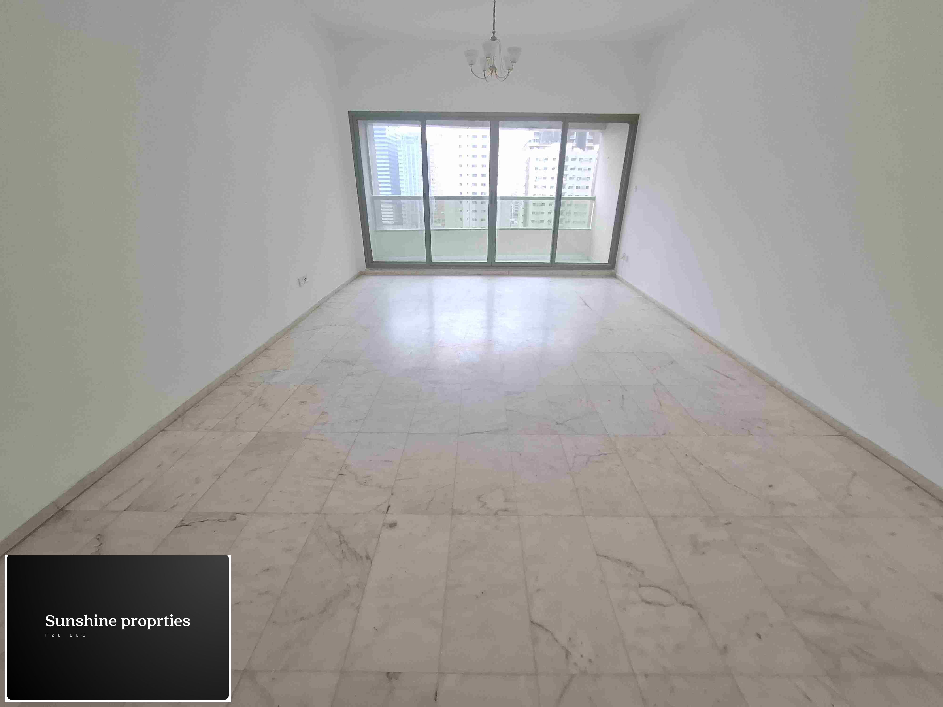 Hot offer 3bhk Neat And Clean With Balcony