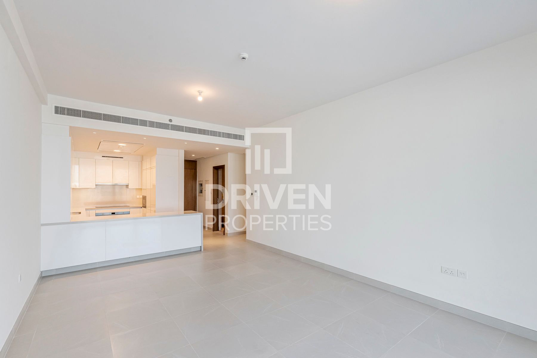 Corner Unit | Full Canal and Burj Khalifa View
