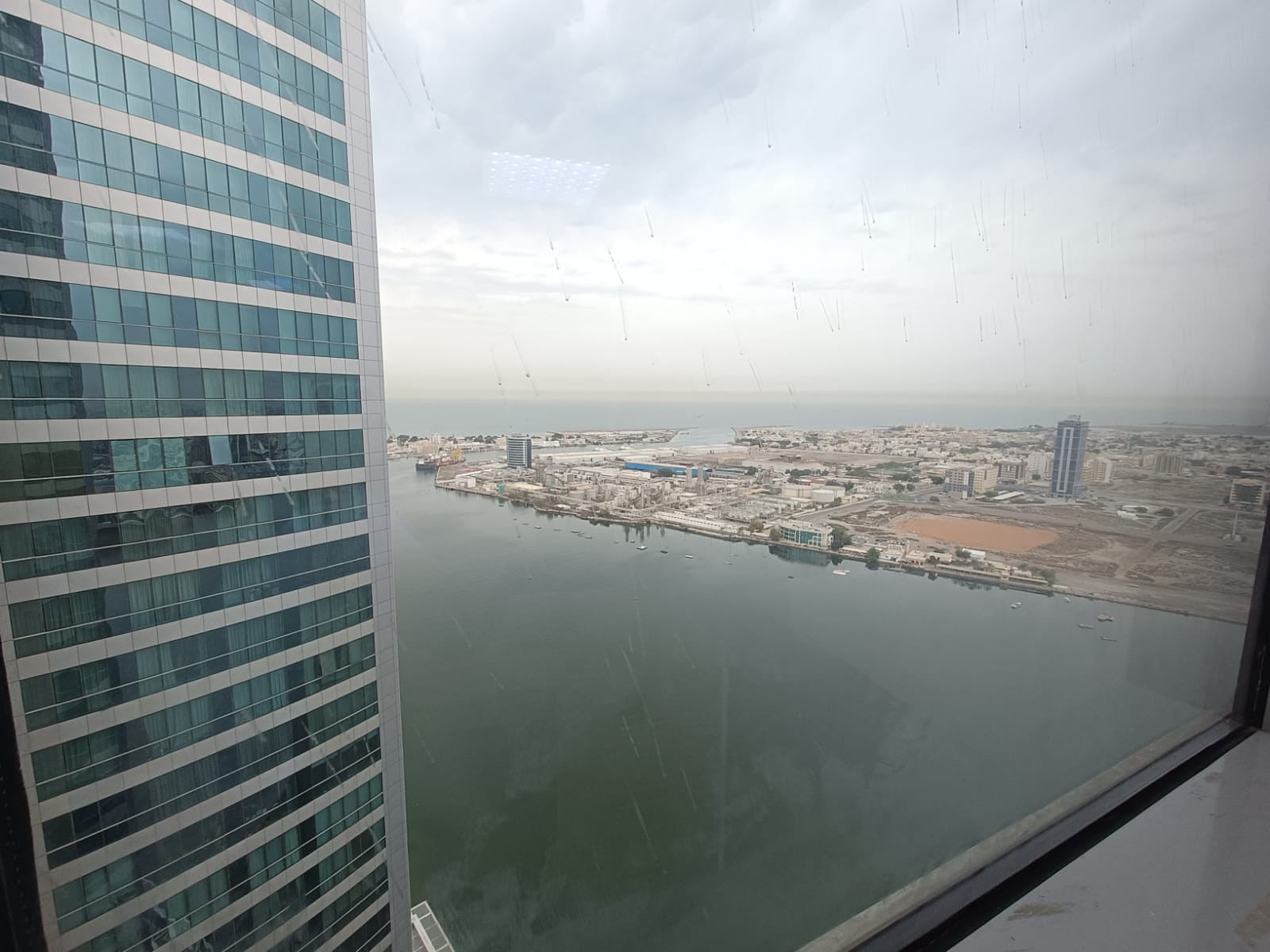 Modern Furnished Office || Stunning Water & Mountain Views