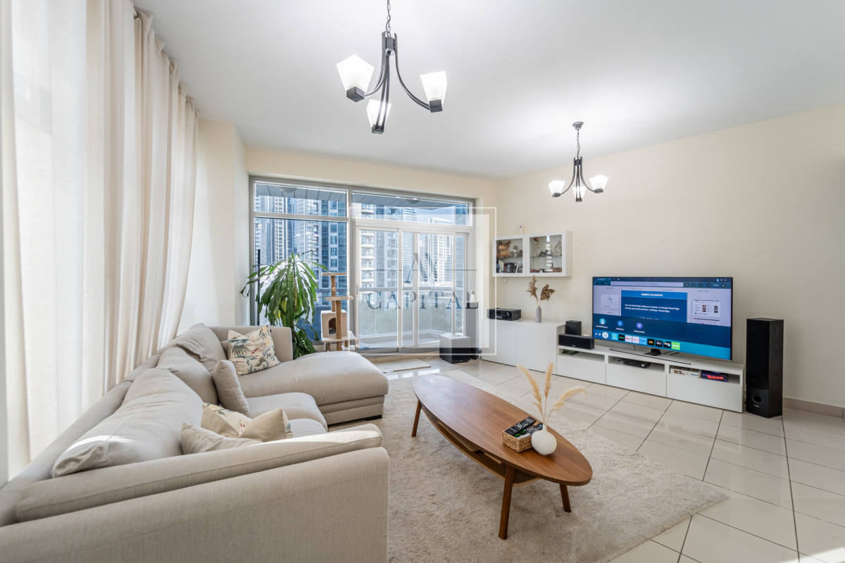 apartment card