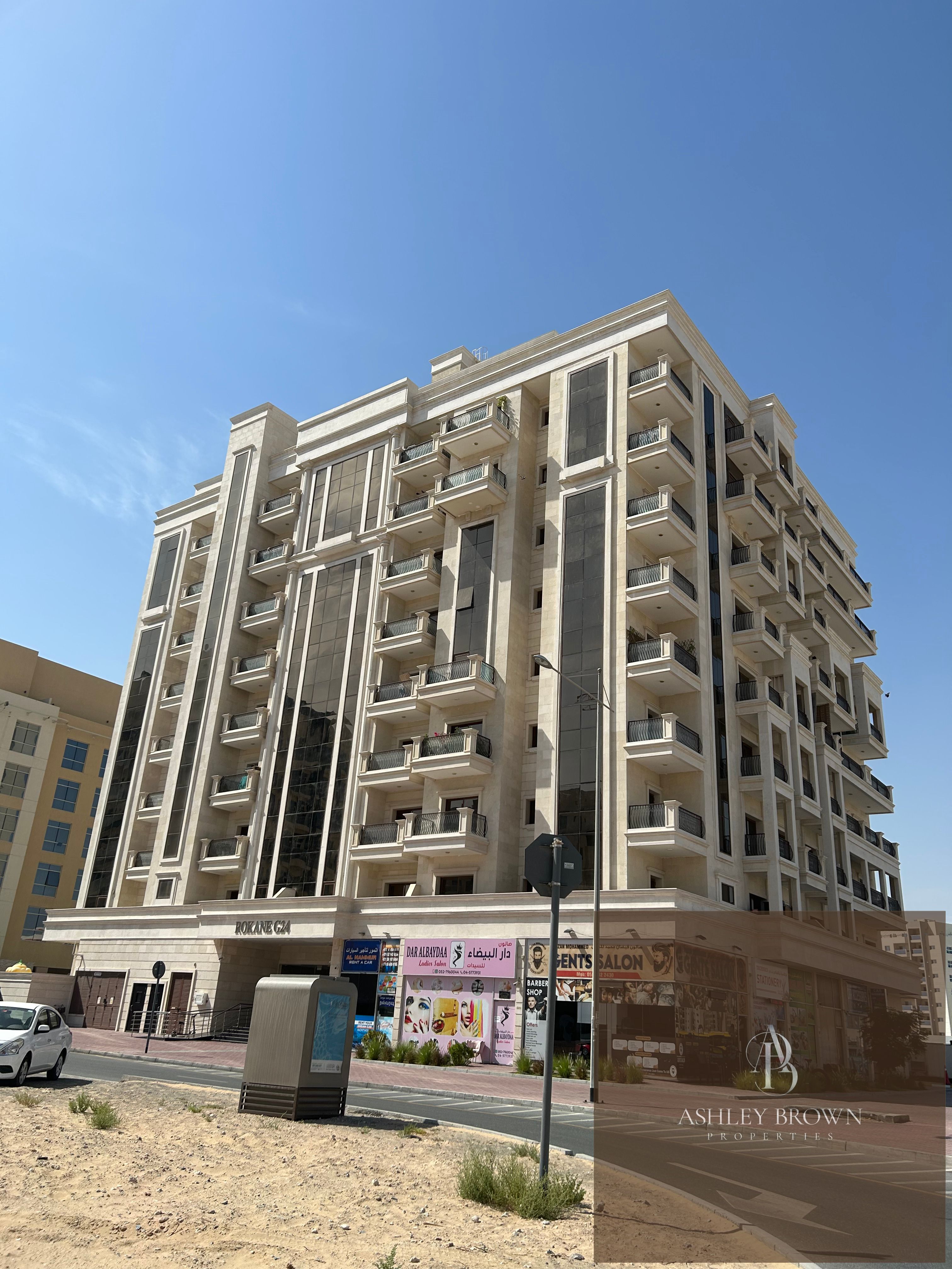 Cash Deal I Urgent I Distress deal I 5 Star Amenities I Close to blue line metro
