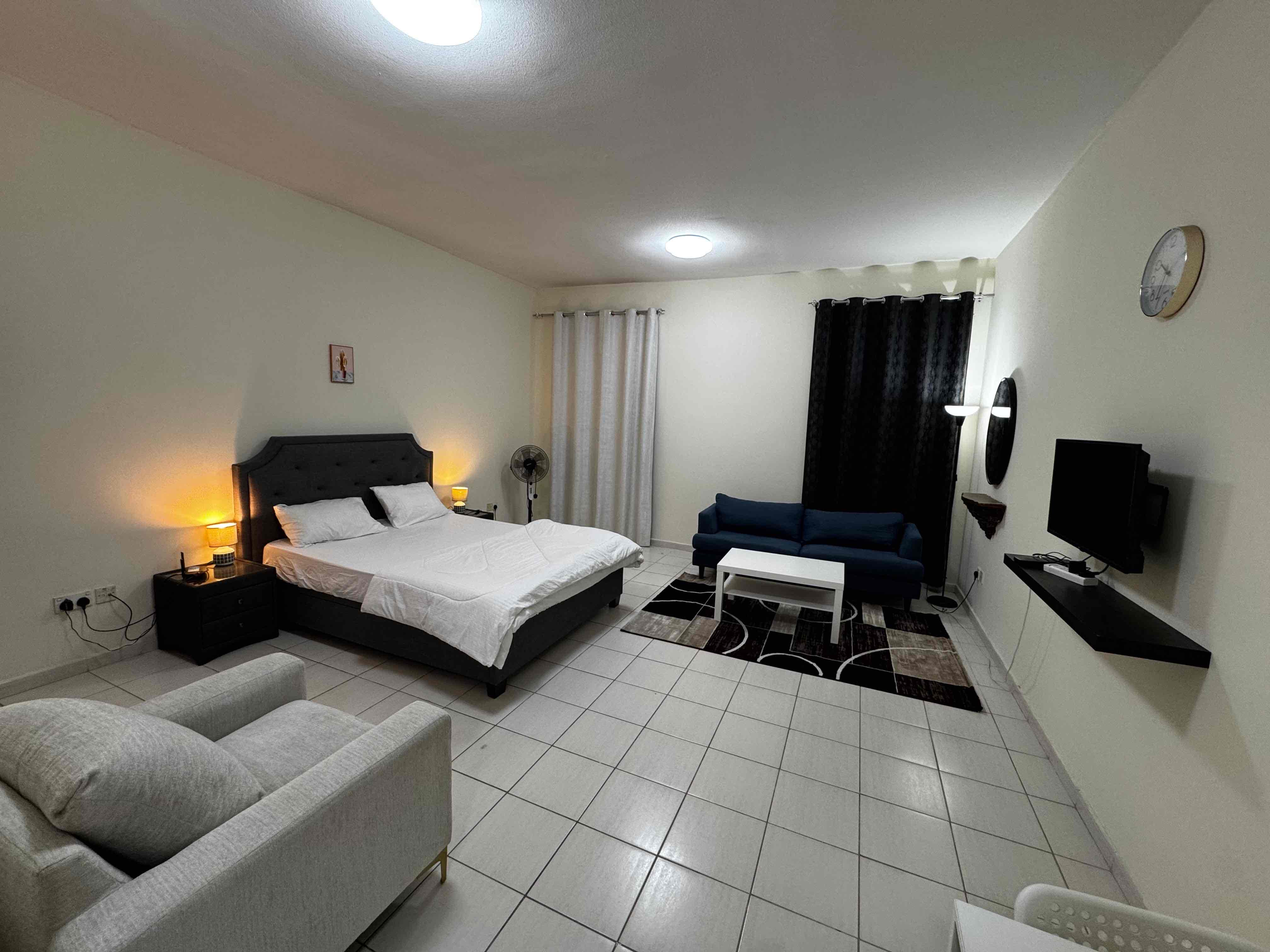 apartment card