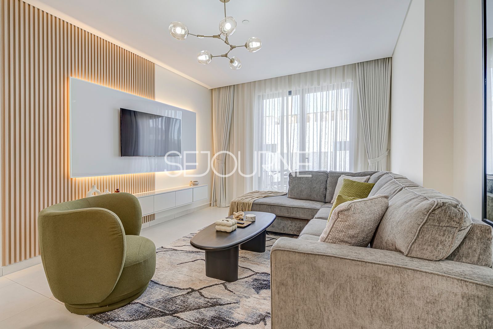 Alluring 2BR| Al Multaqa Avenue| Mirdiff Hills