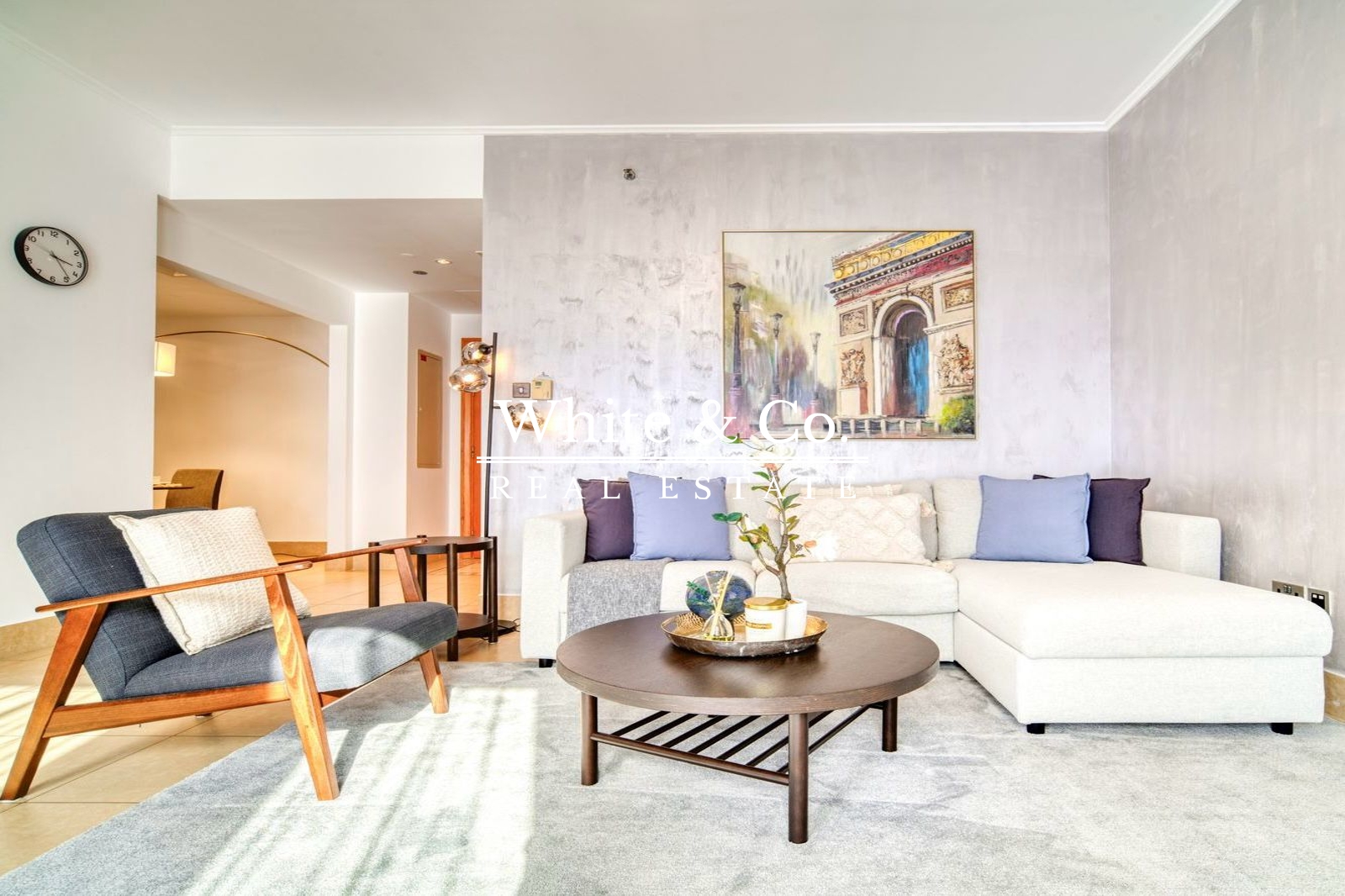apartment card