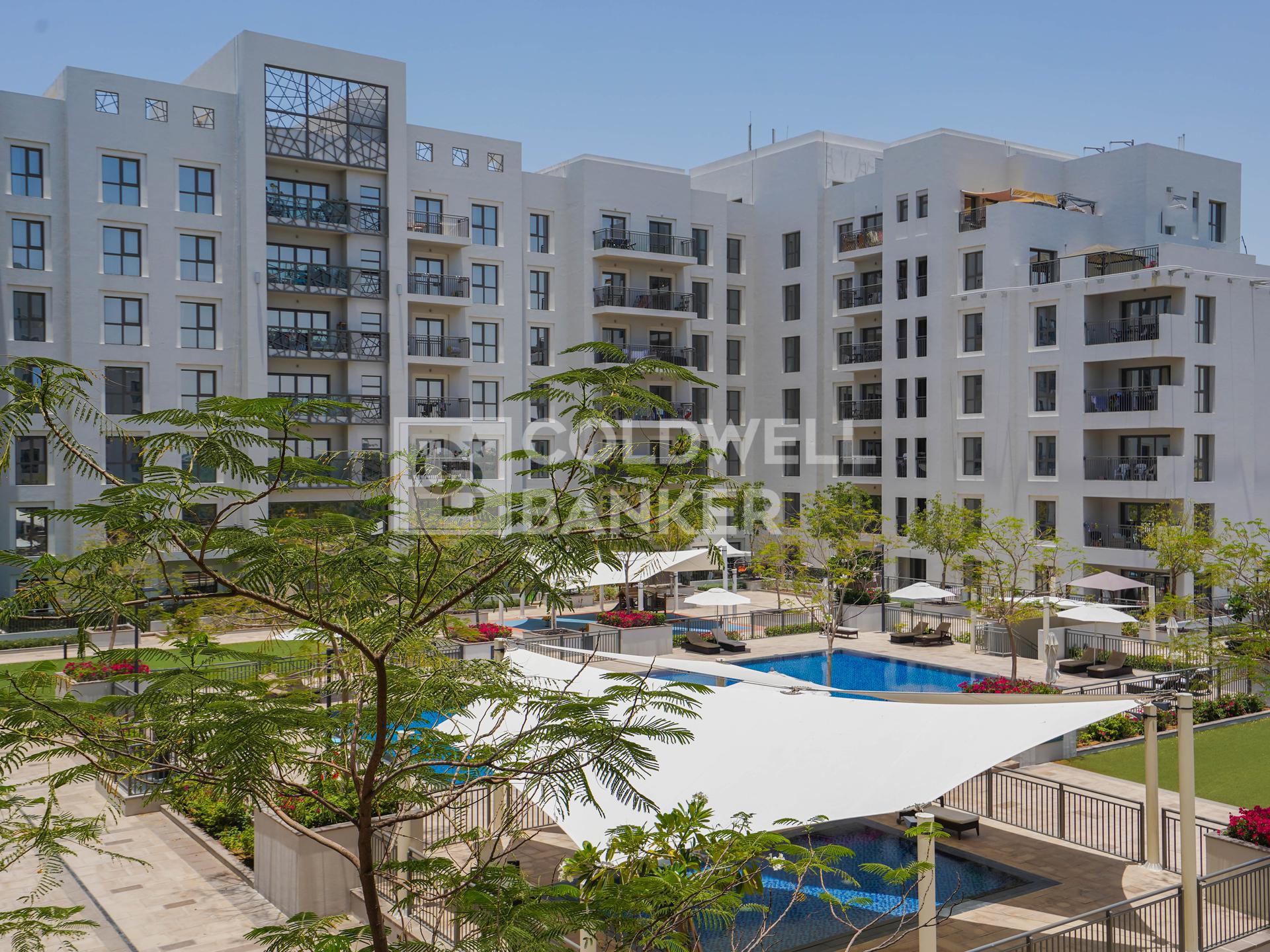 apartment card