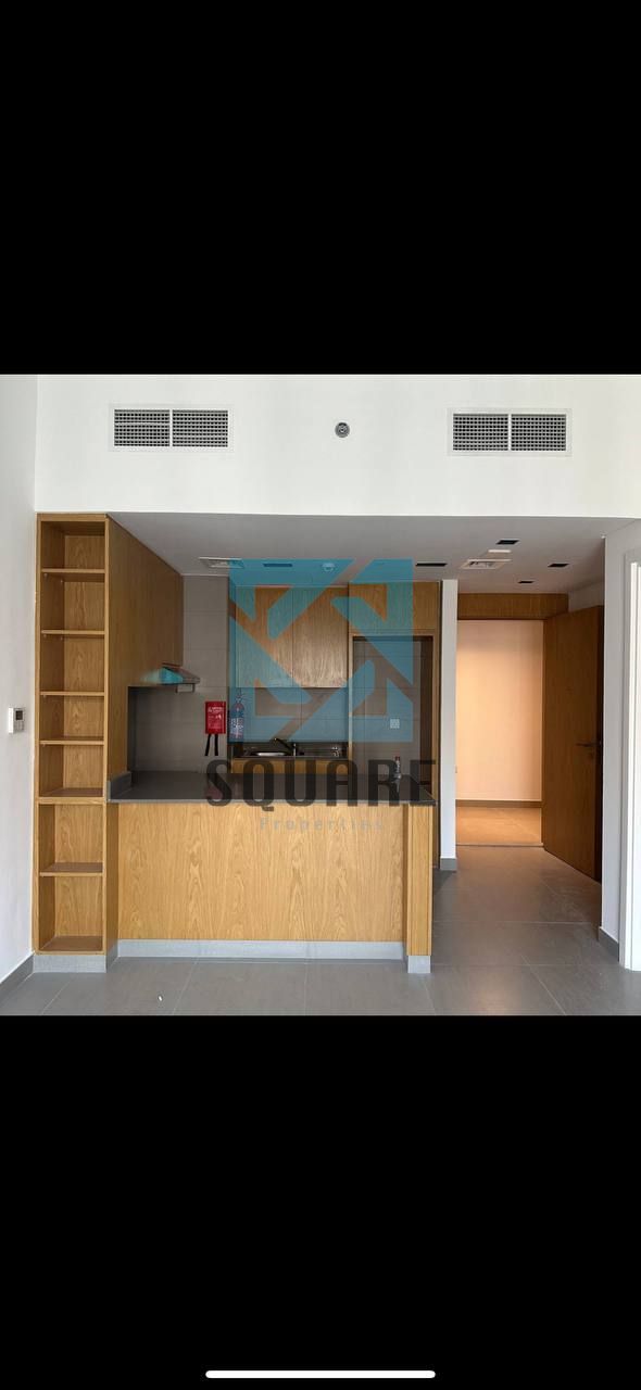 Luxury 1 BHK Brand new - Pool View