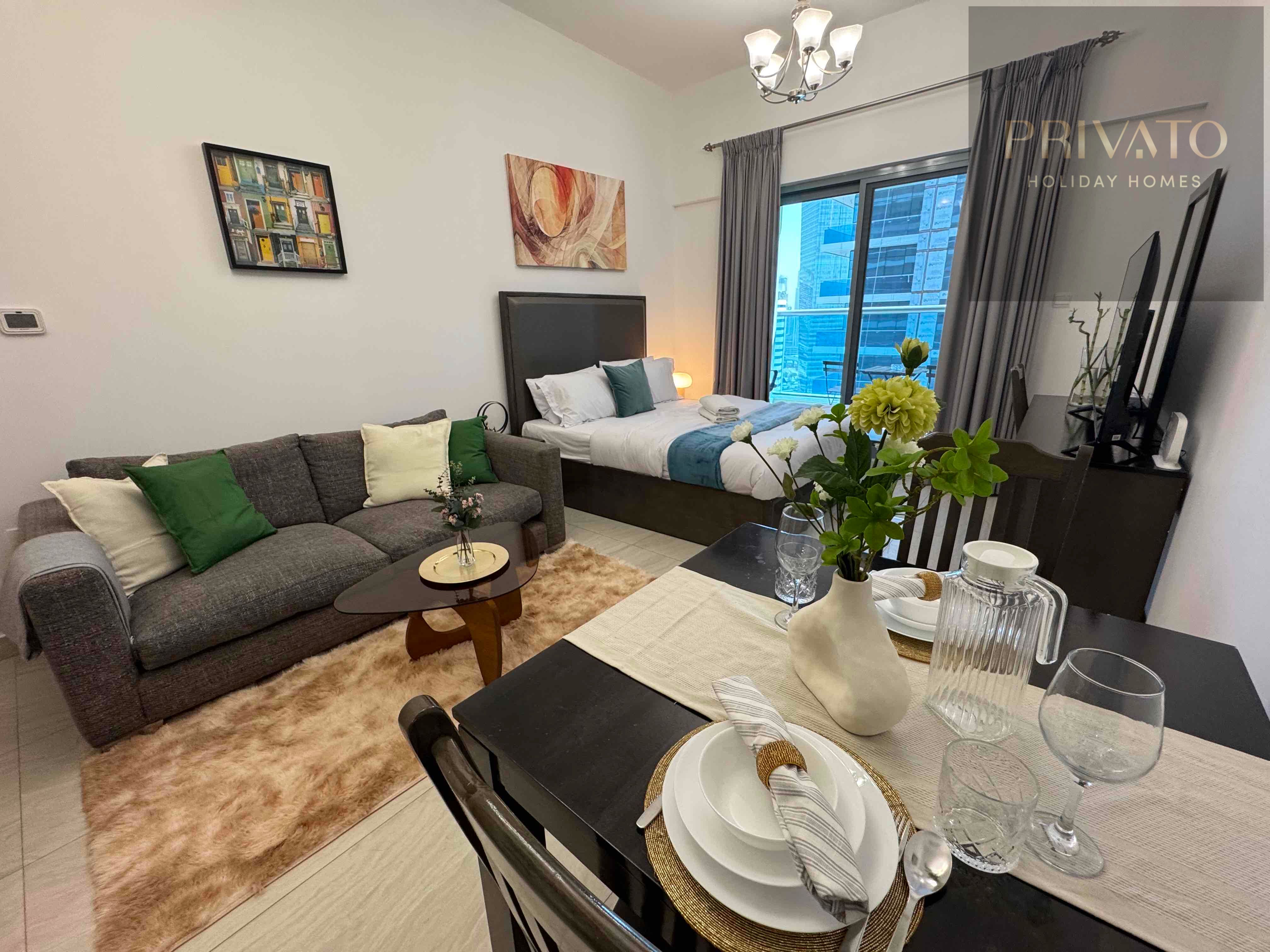 Chic Studio with Balcony l a mins drive to Downtown l Dubai Mall