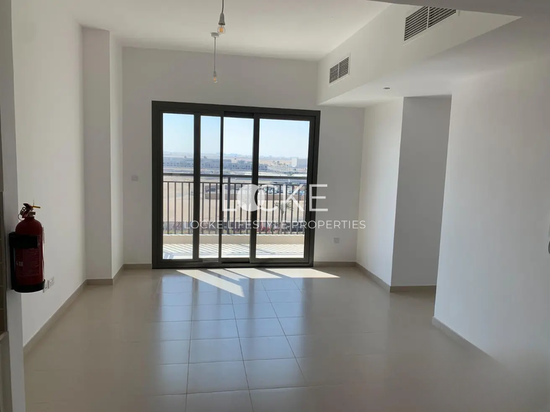 apartment card