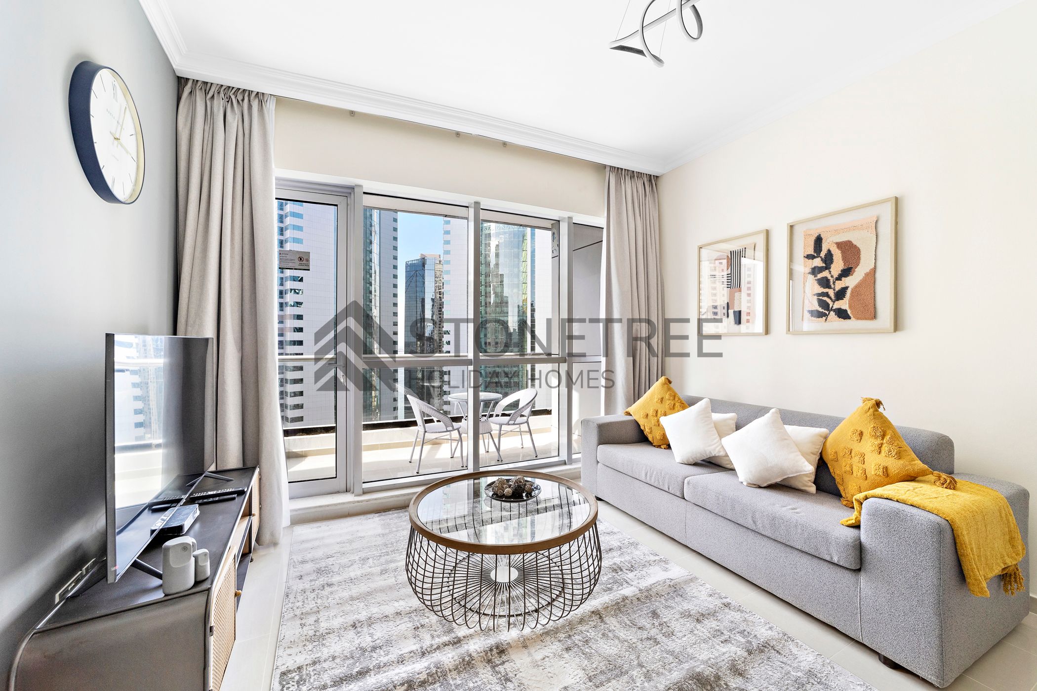 apartment card