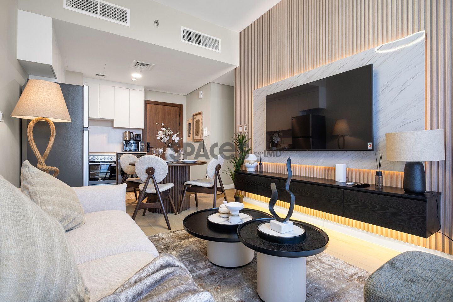 Luxurious- 0 Commission- Affordable