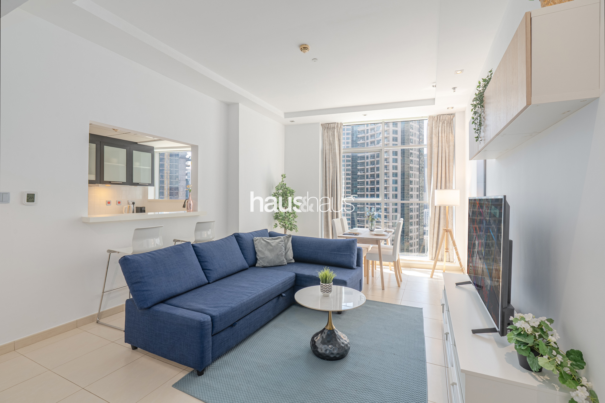 apartment card