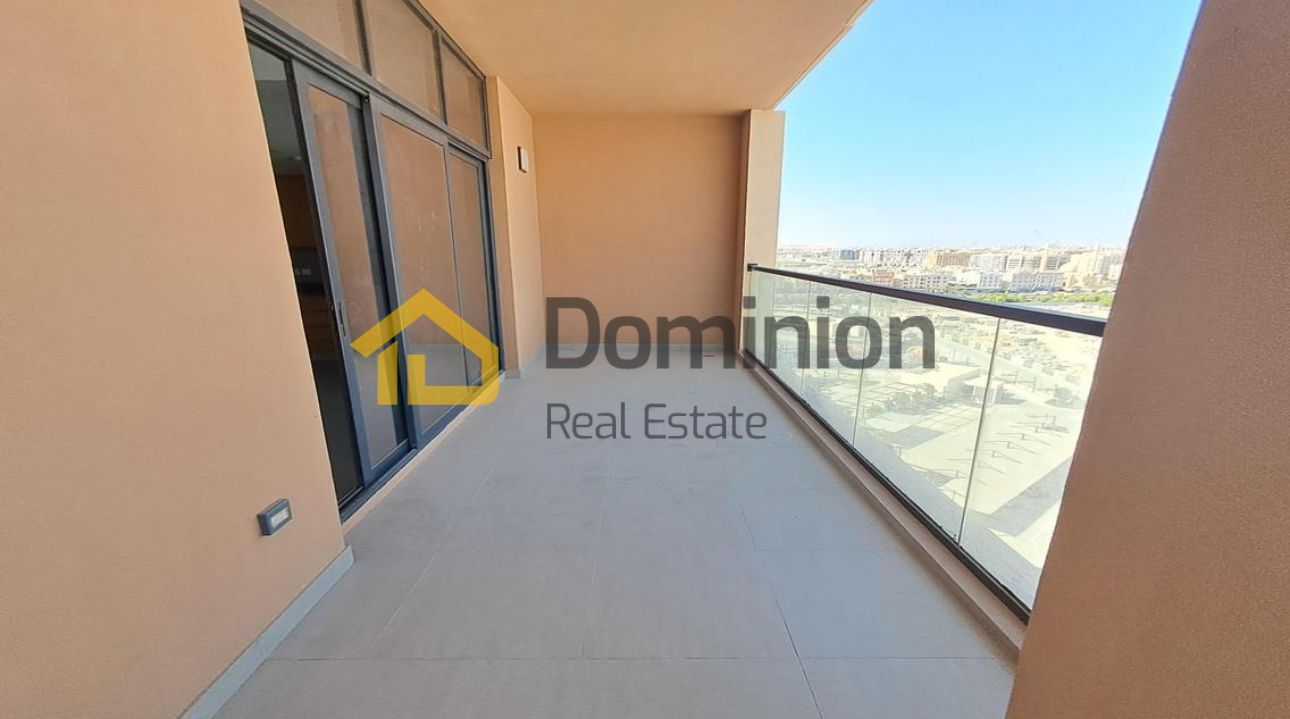Chic City Living: Spacious 1-Bedroom Apartment for Sale in Al Mamsha