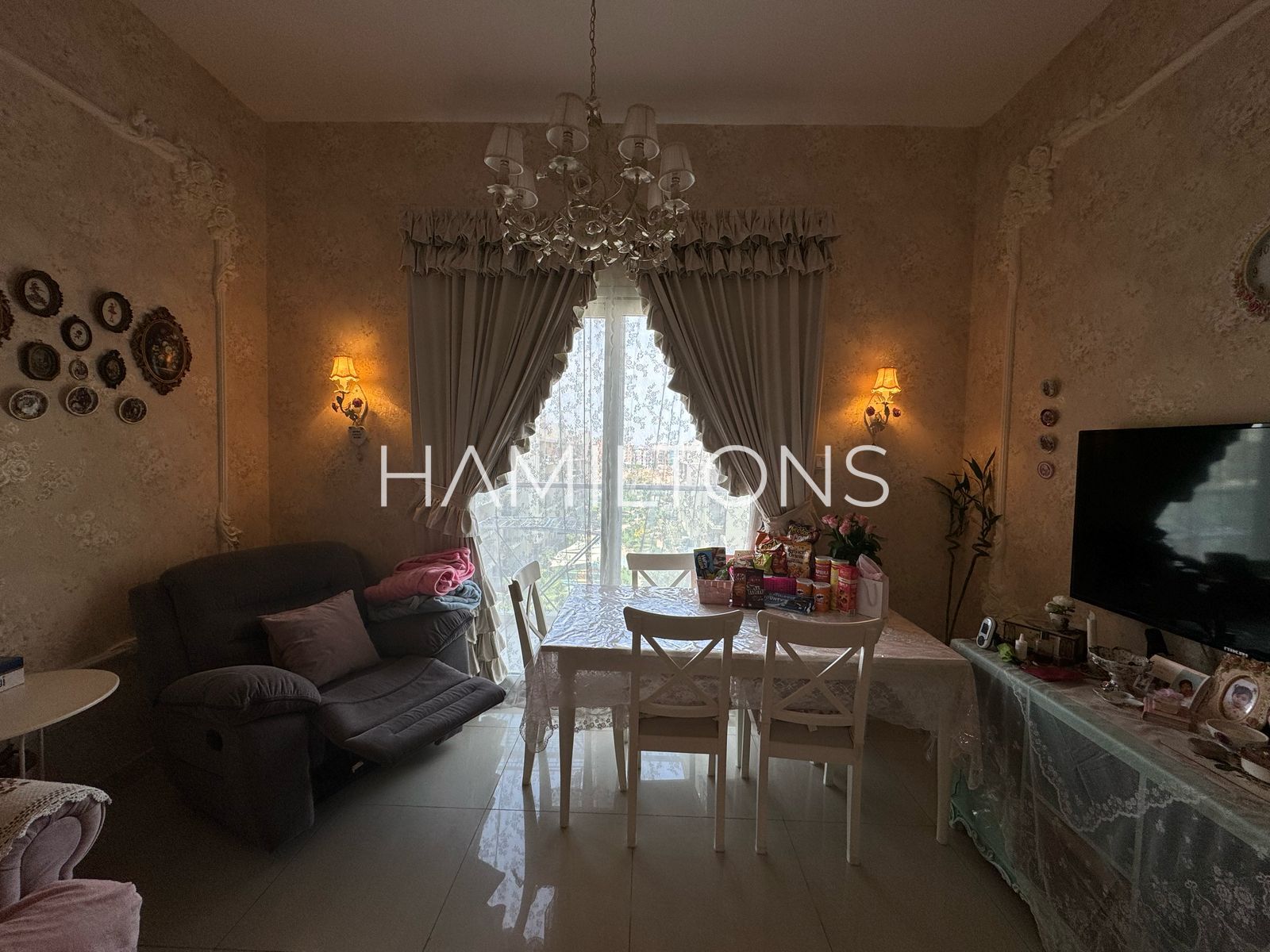 Premium Apartment | Secure Community | Resale