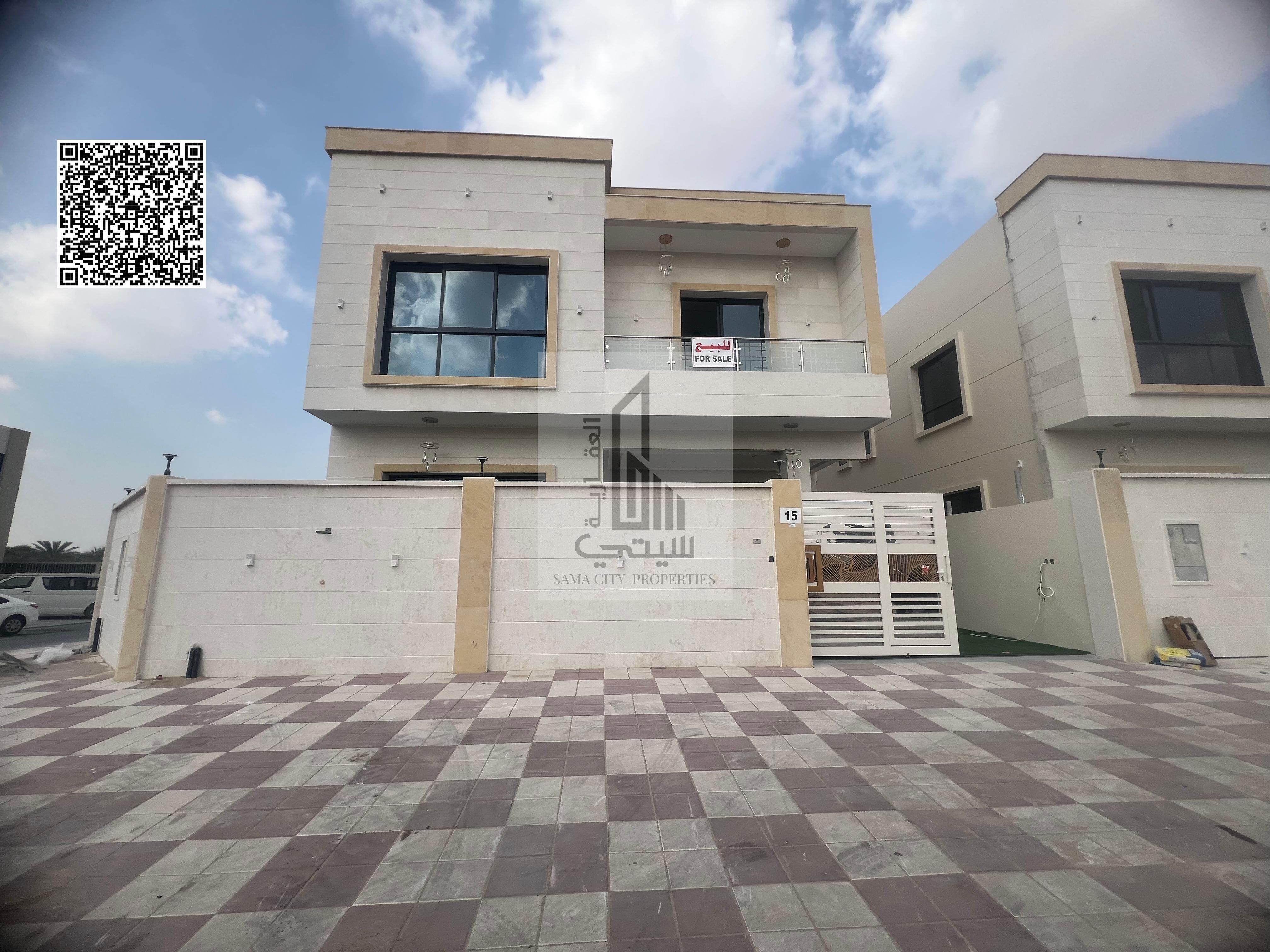 Personally finished villa on Sheikh Mohammed bin Zayed Road