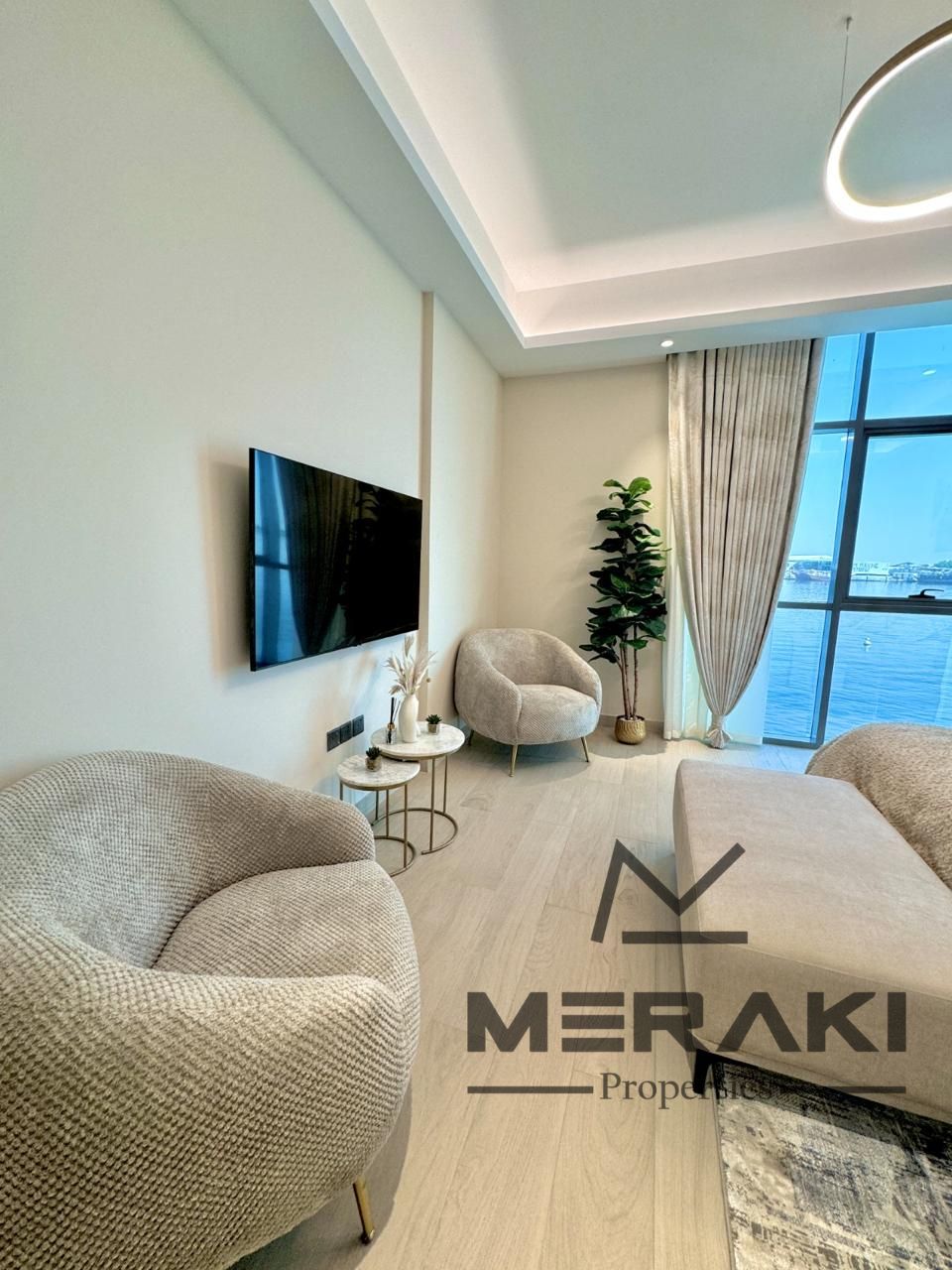 apartment card