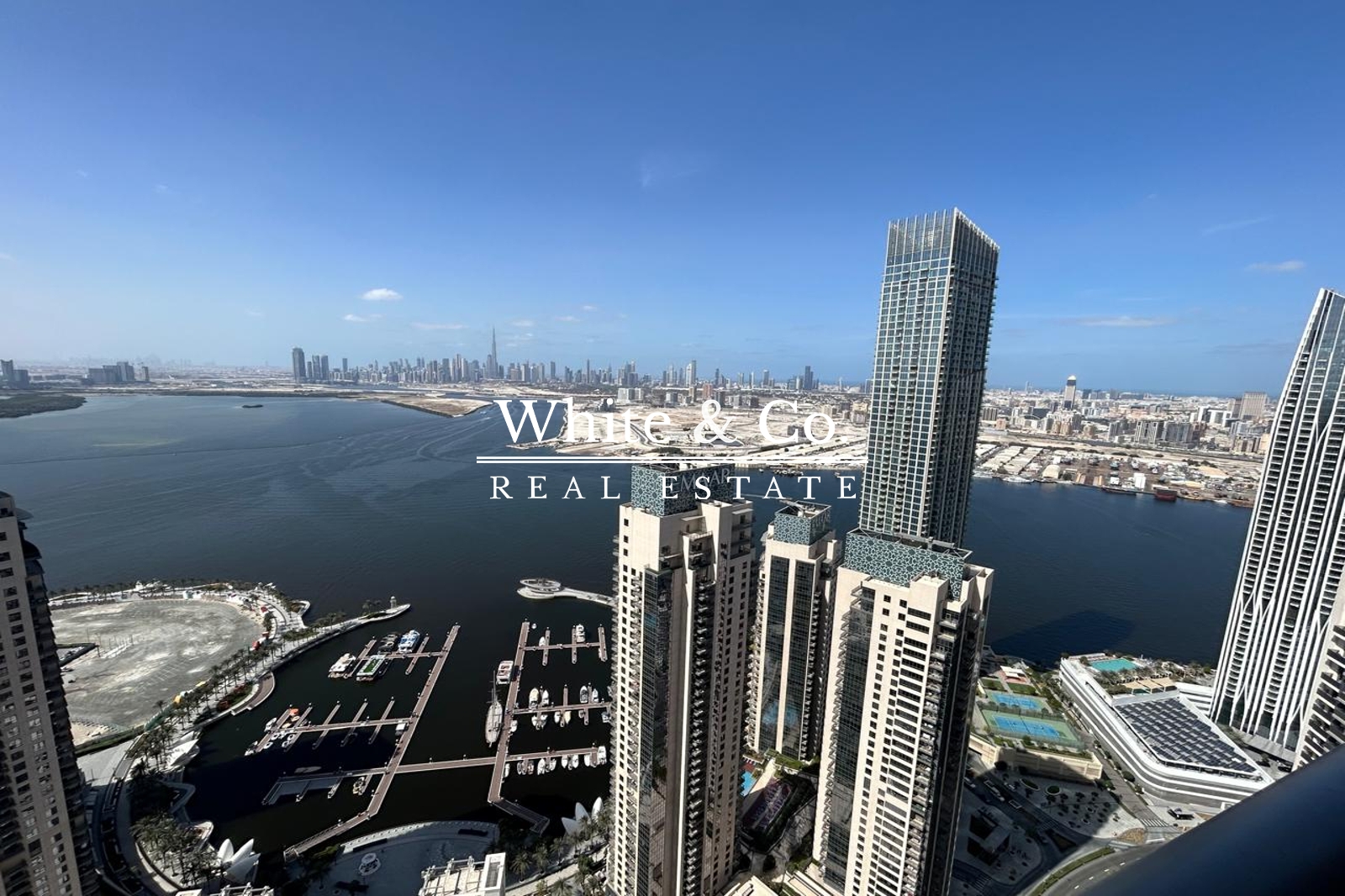 Penthouse | Spacious | Downtown Views