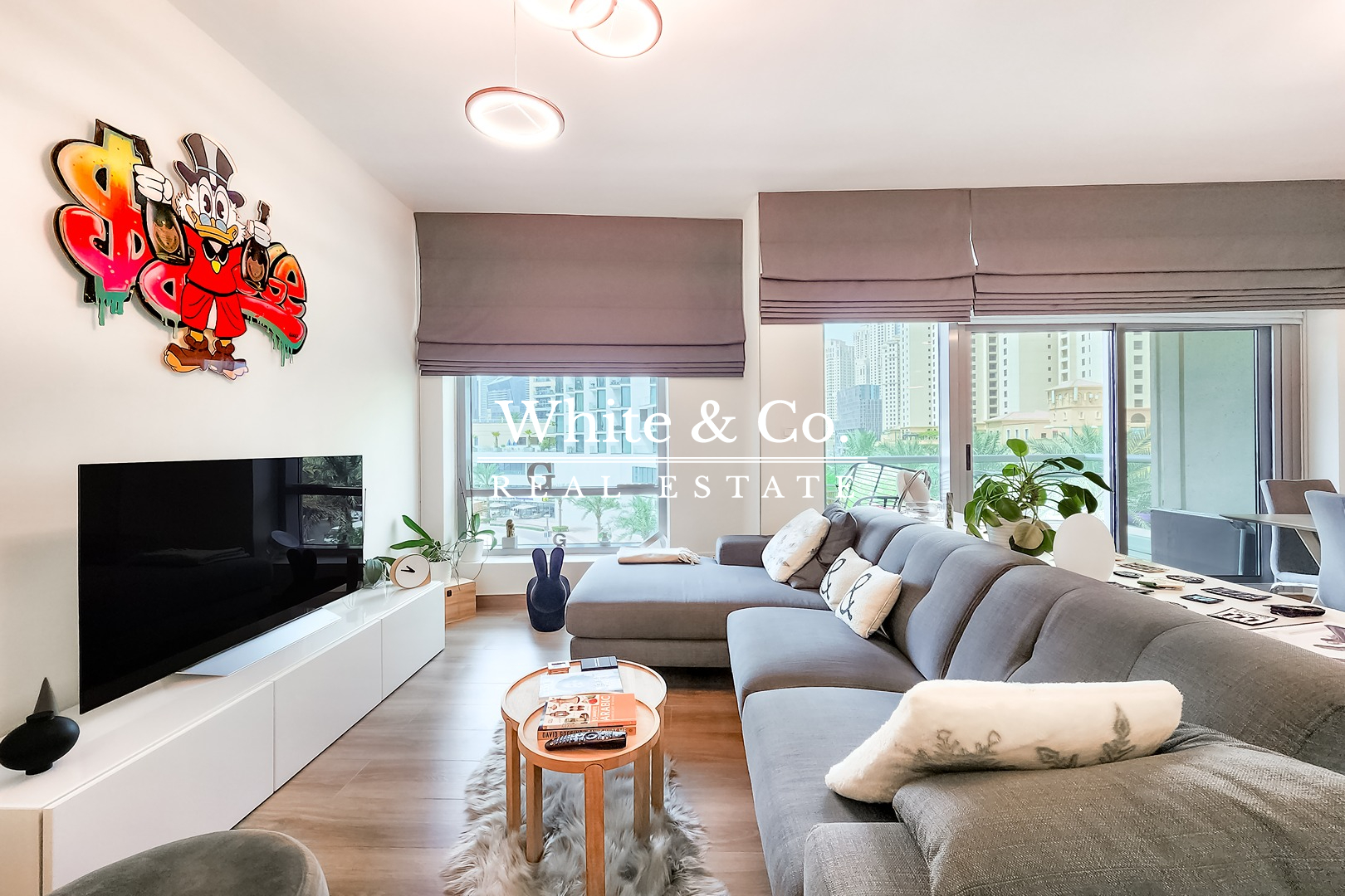 apartment card