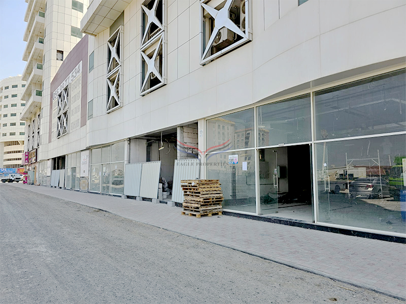 Ready to Move | Ground Floor | Spacious Commercial Area