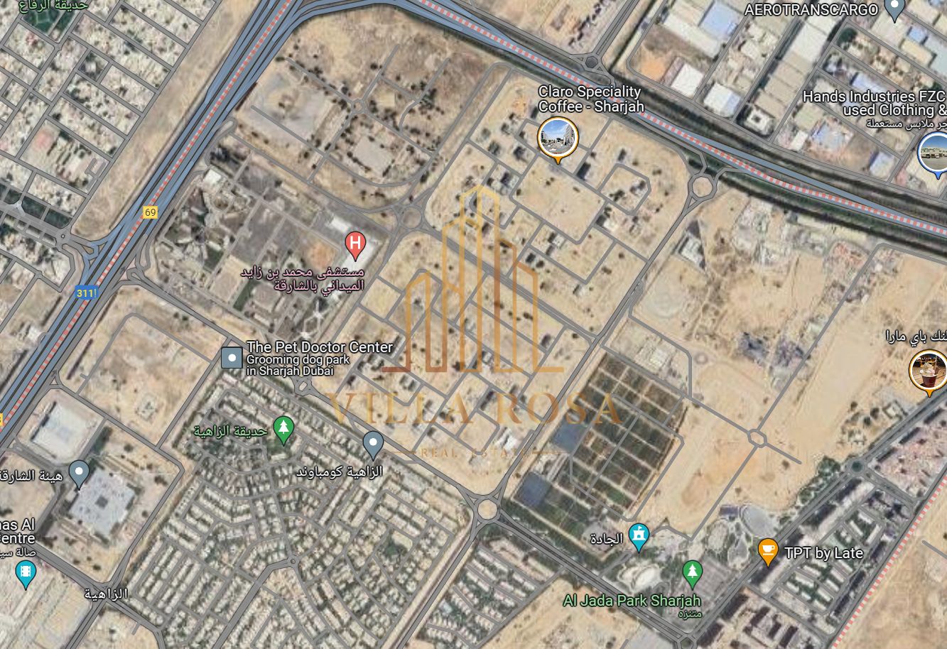 For sale, land in Al Falah 2, building permit, freehold for Arab brothers, distinguished location