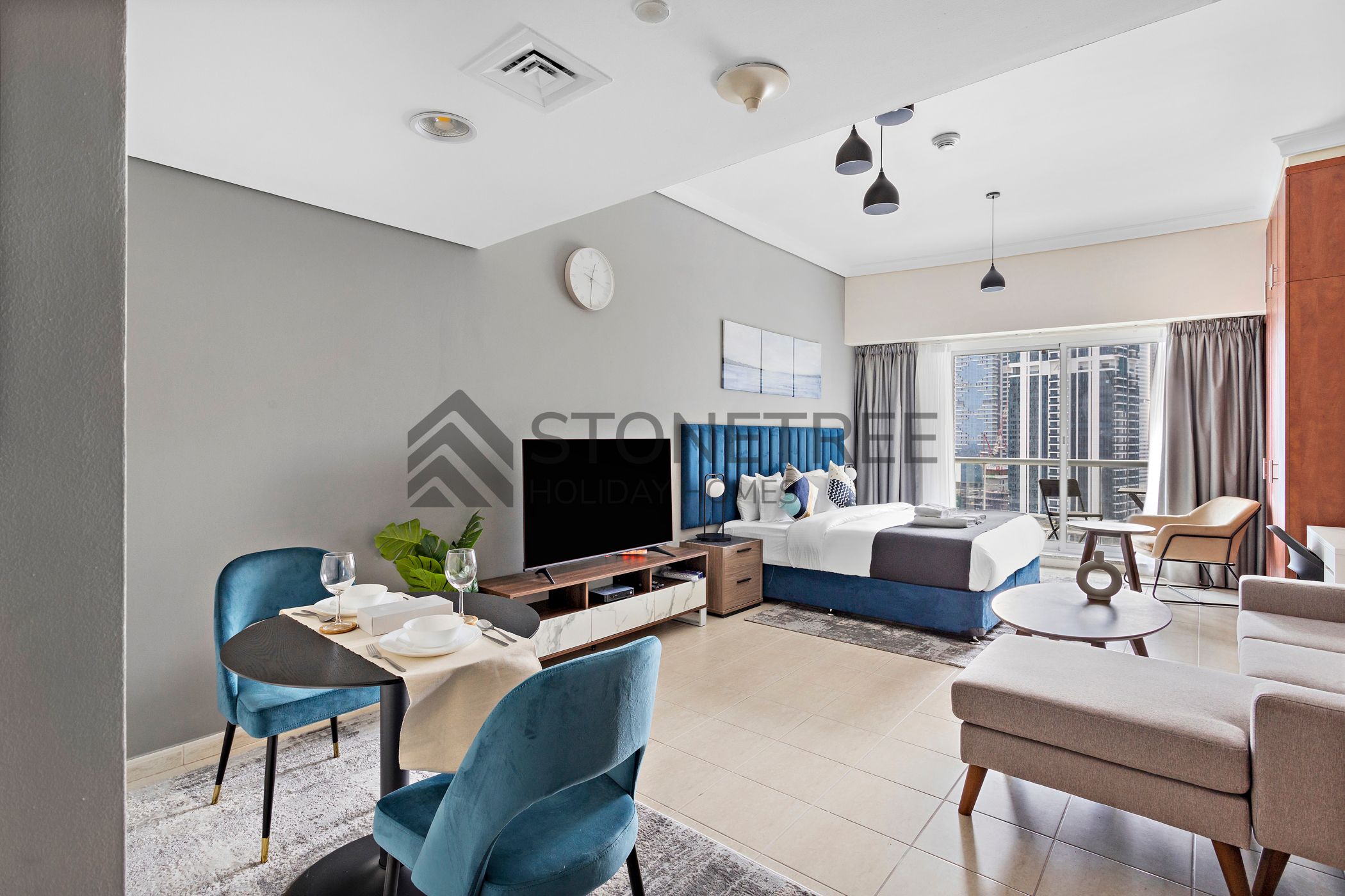 apartment card