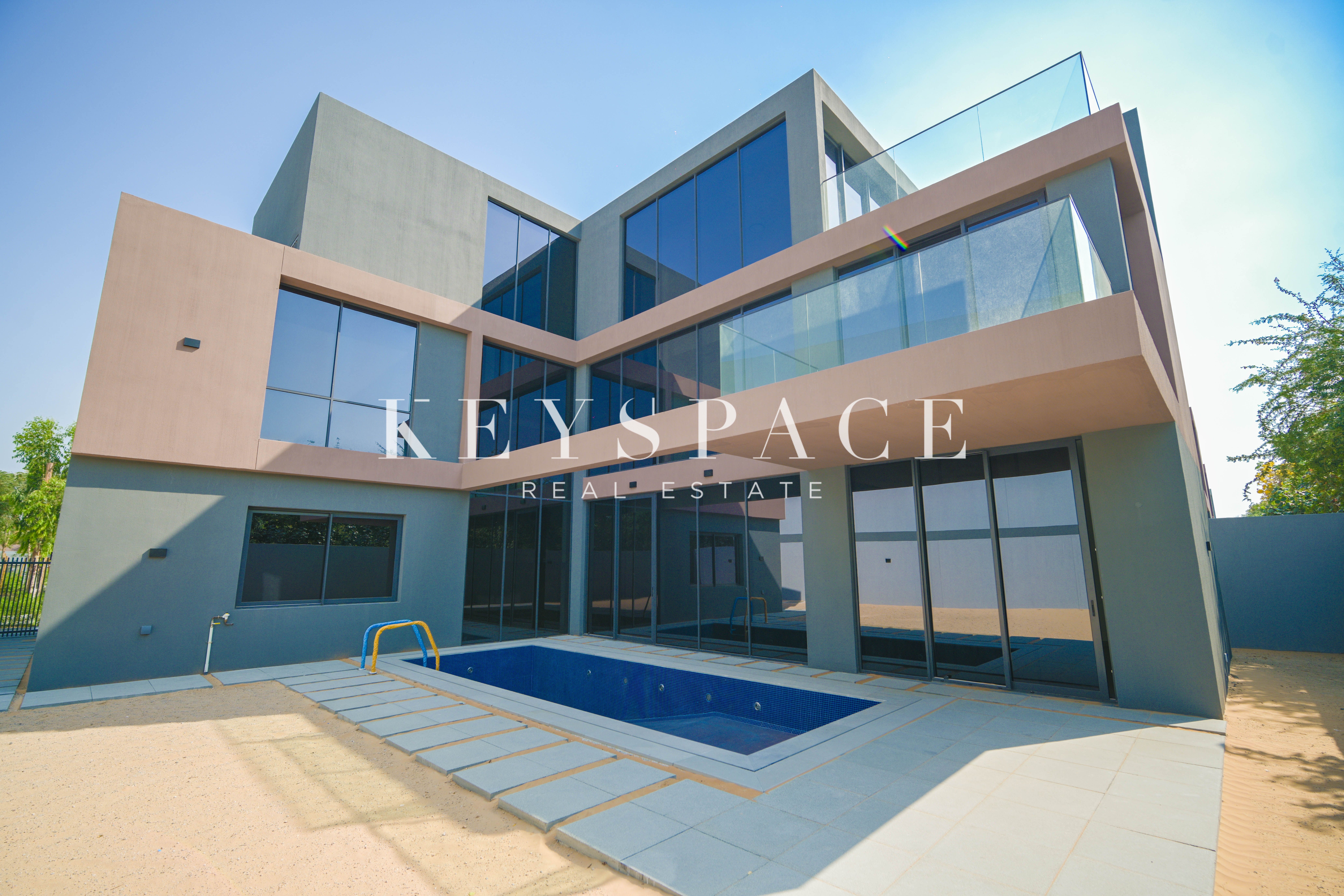 Premium Villas | World Class Amenities | Most Selling Project in UAE | Strategic Location| Resale