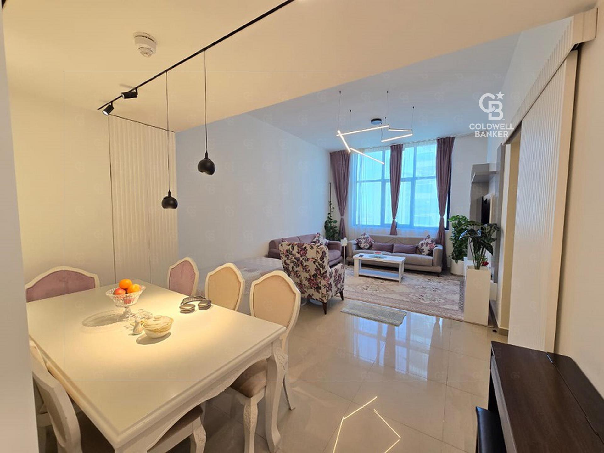 apartment card