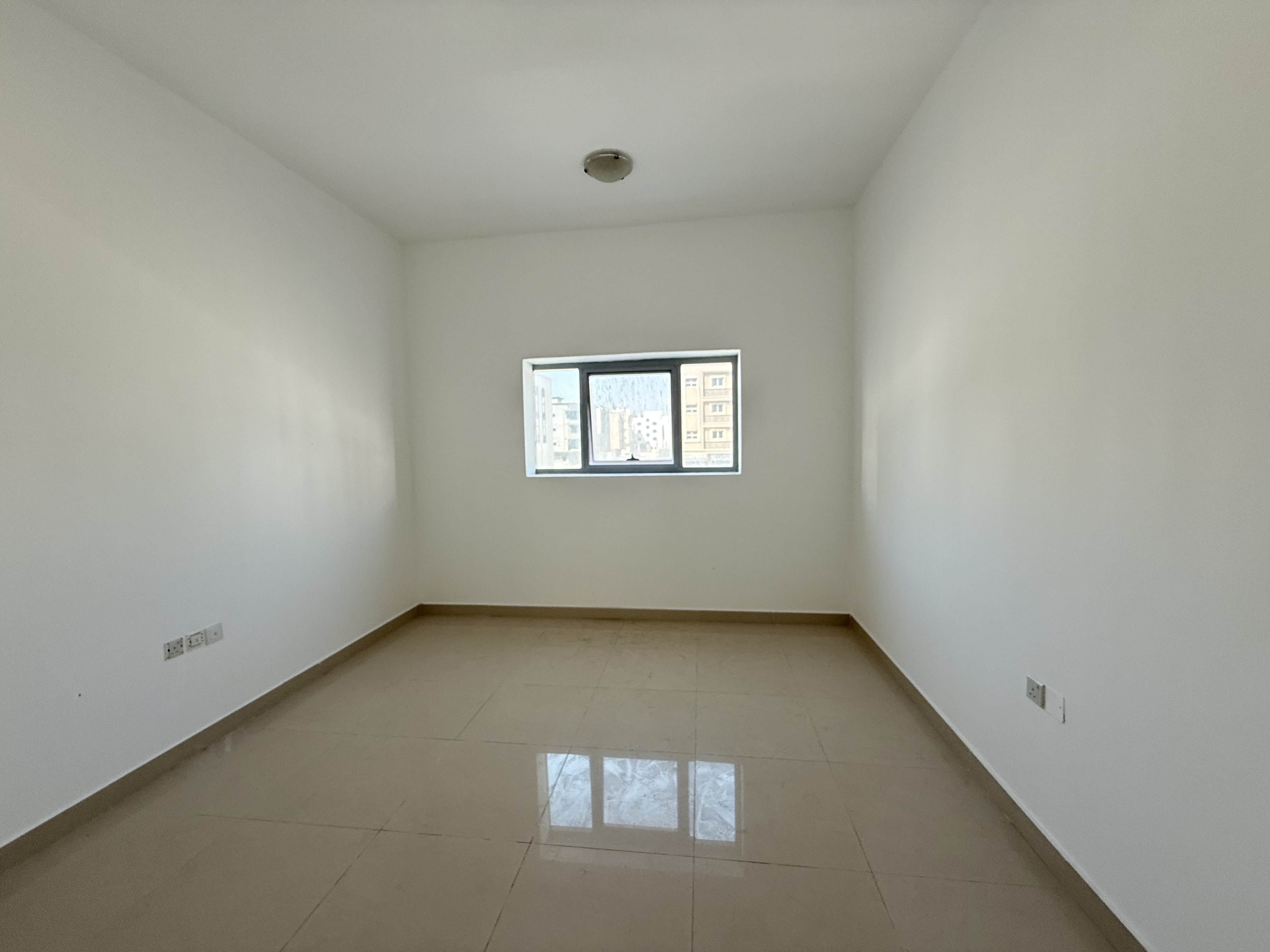 Brand new 1bhk apartment close to Safari mall