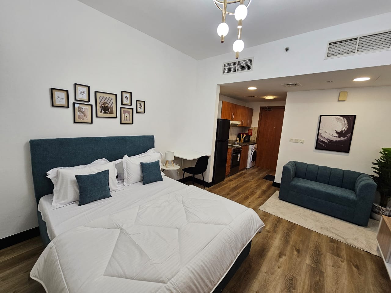 Modern Design with Wooden Flooring || Stay with Style and Comfort || Amazing Amenities || Brand New Furnishing