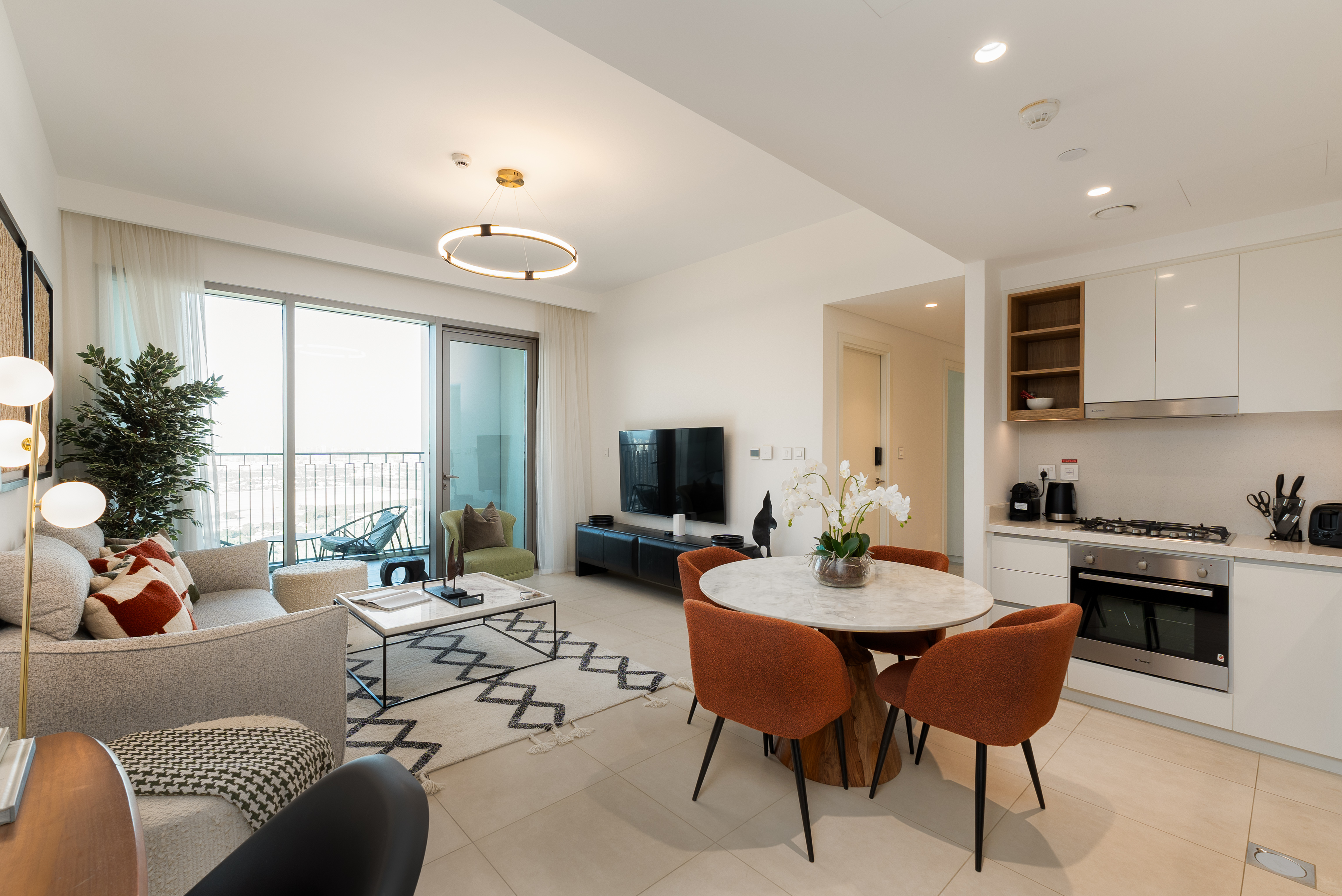 Sleek 2BR at Downtown, Close to Dubai Mall