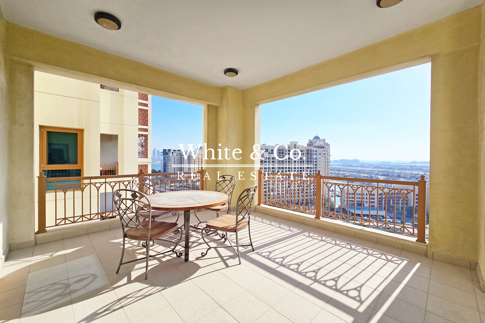 apartment card