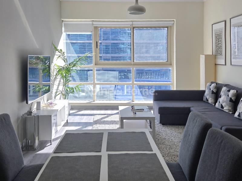 apartment card