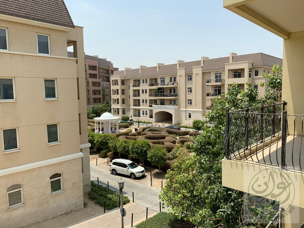 apartment card