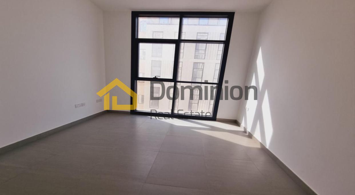 5% DP | Freehold | Exclusive Amenities | Walkable Community