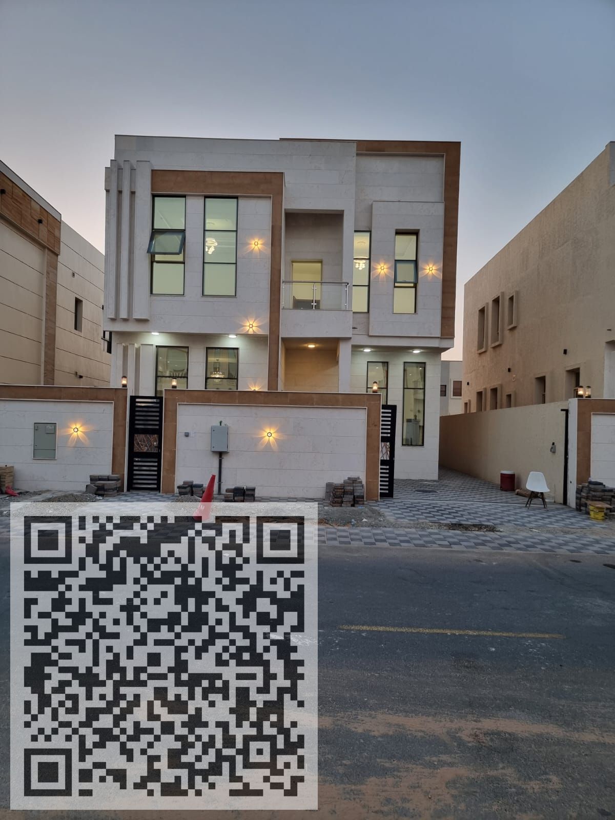 5 BEDROOMS VILLA FOR SALE IN ZAHYA WITH WATER AND ELECTRICITY AND AC