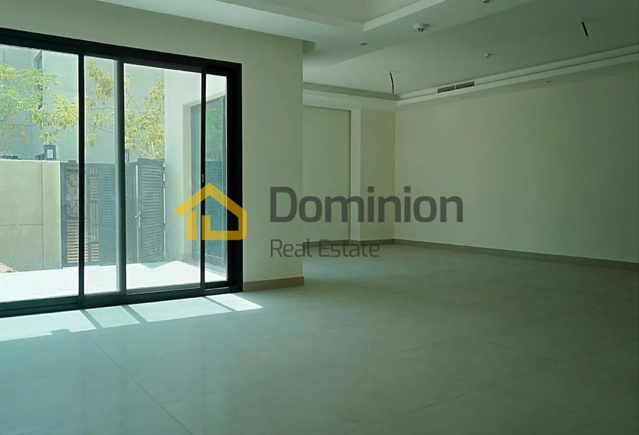 Stylish 5-Bedroom Townhouse with Innovative Eco-Design in Sharjah