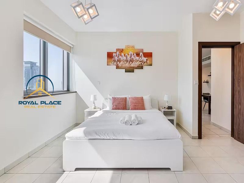 apartment card