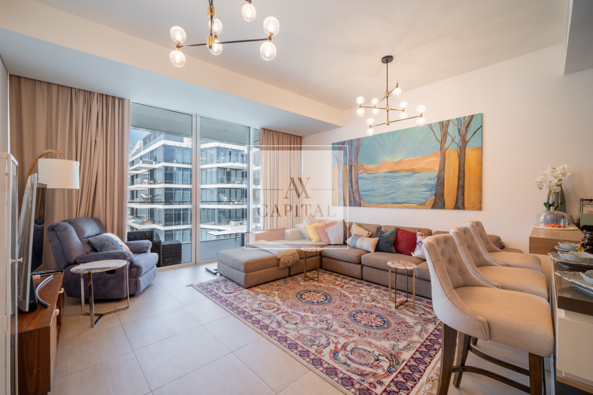 apartment card