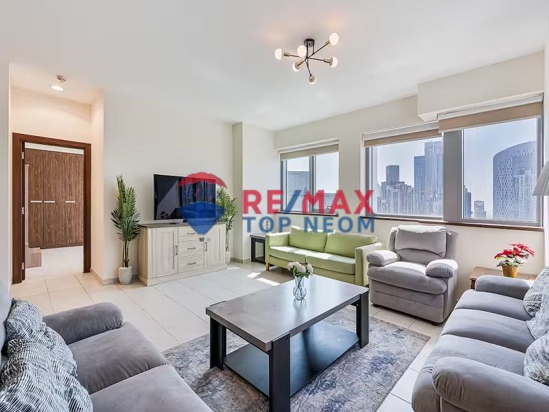 apartment card