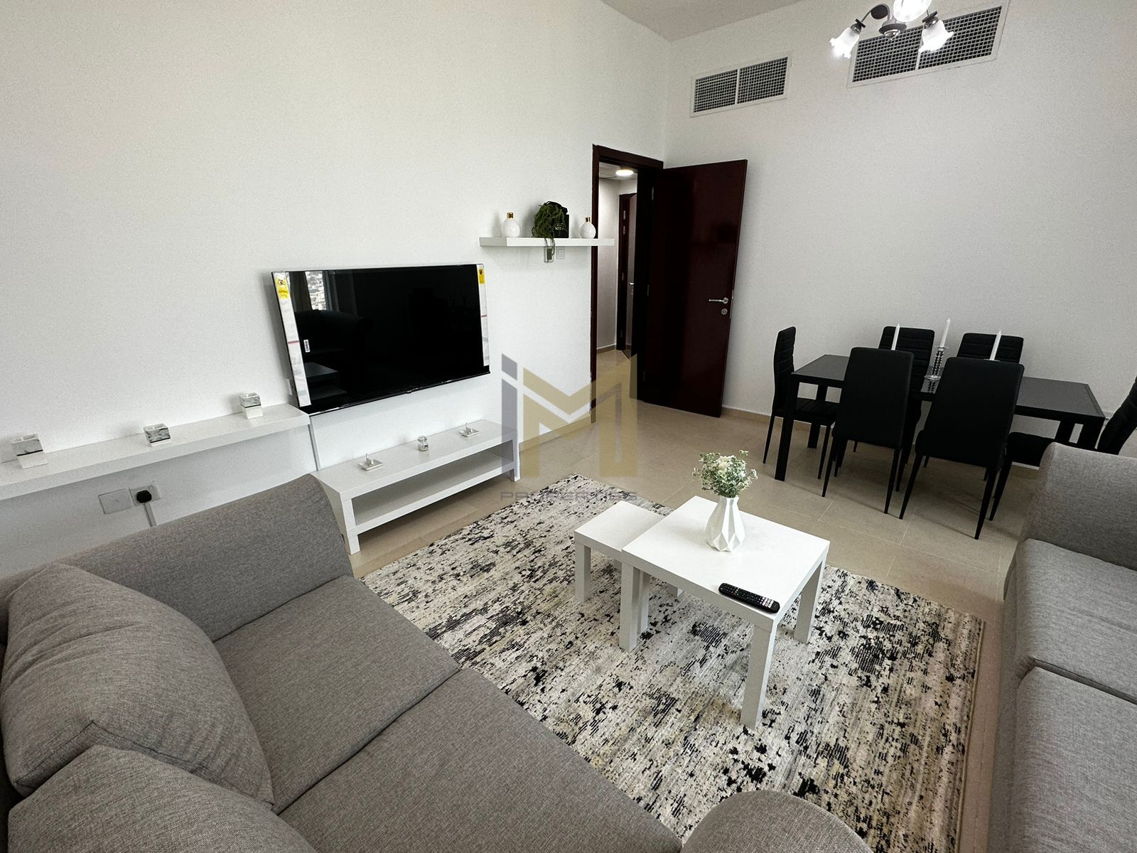 FURNISHED 2BHK FOR Monthly RENT IN CITY TOWER