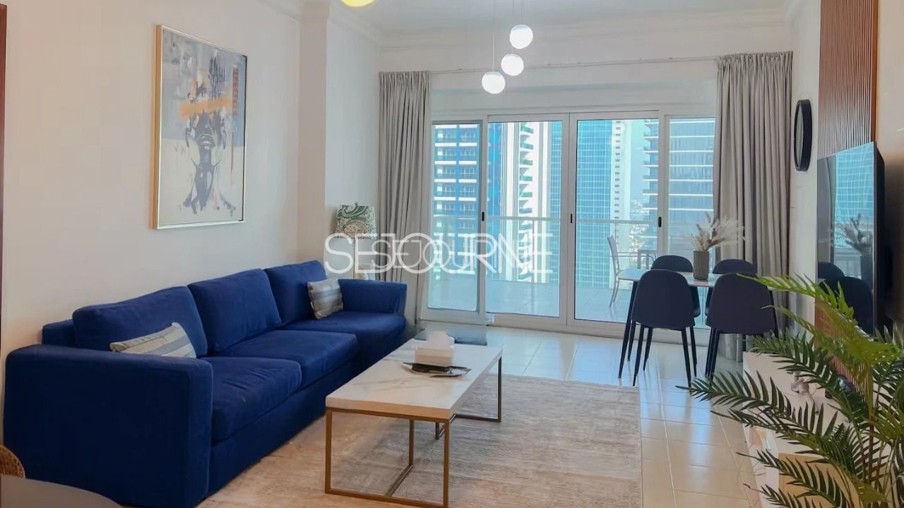 apartment card