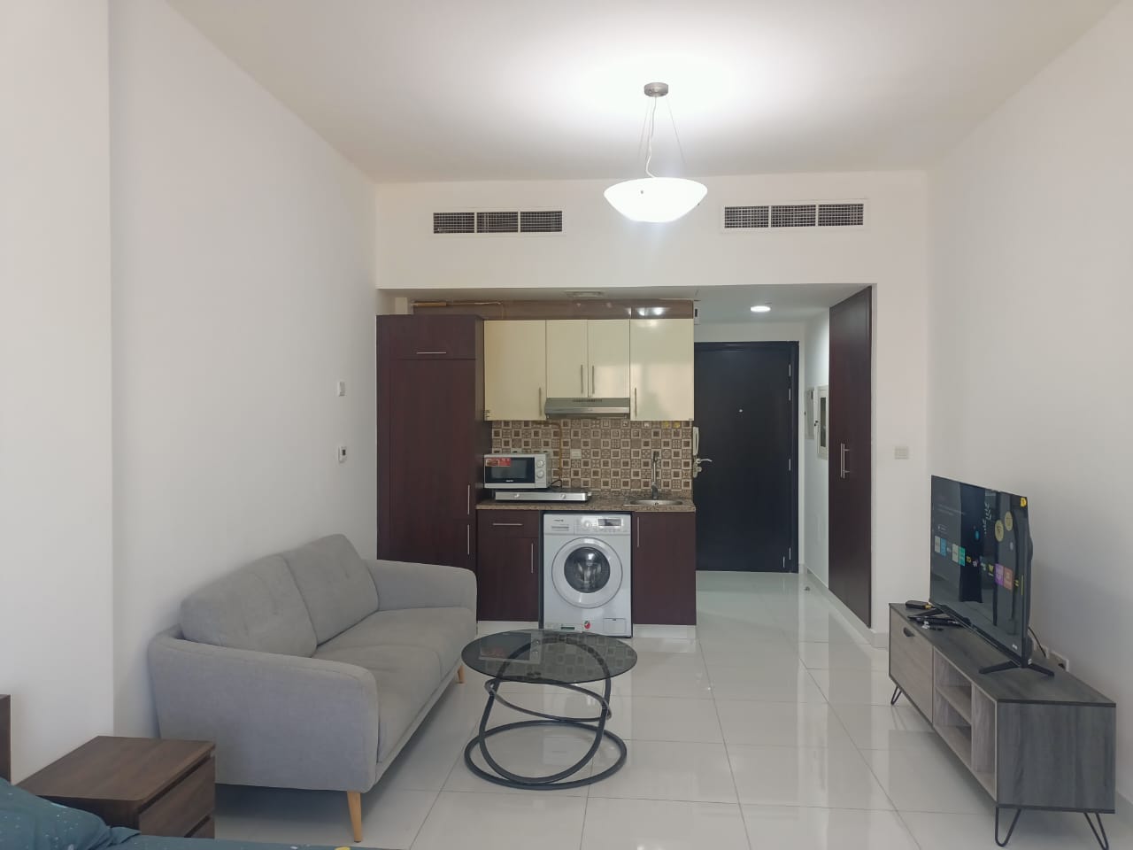 apartment card