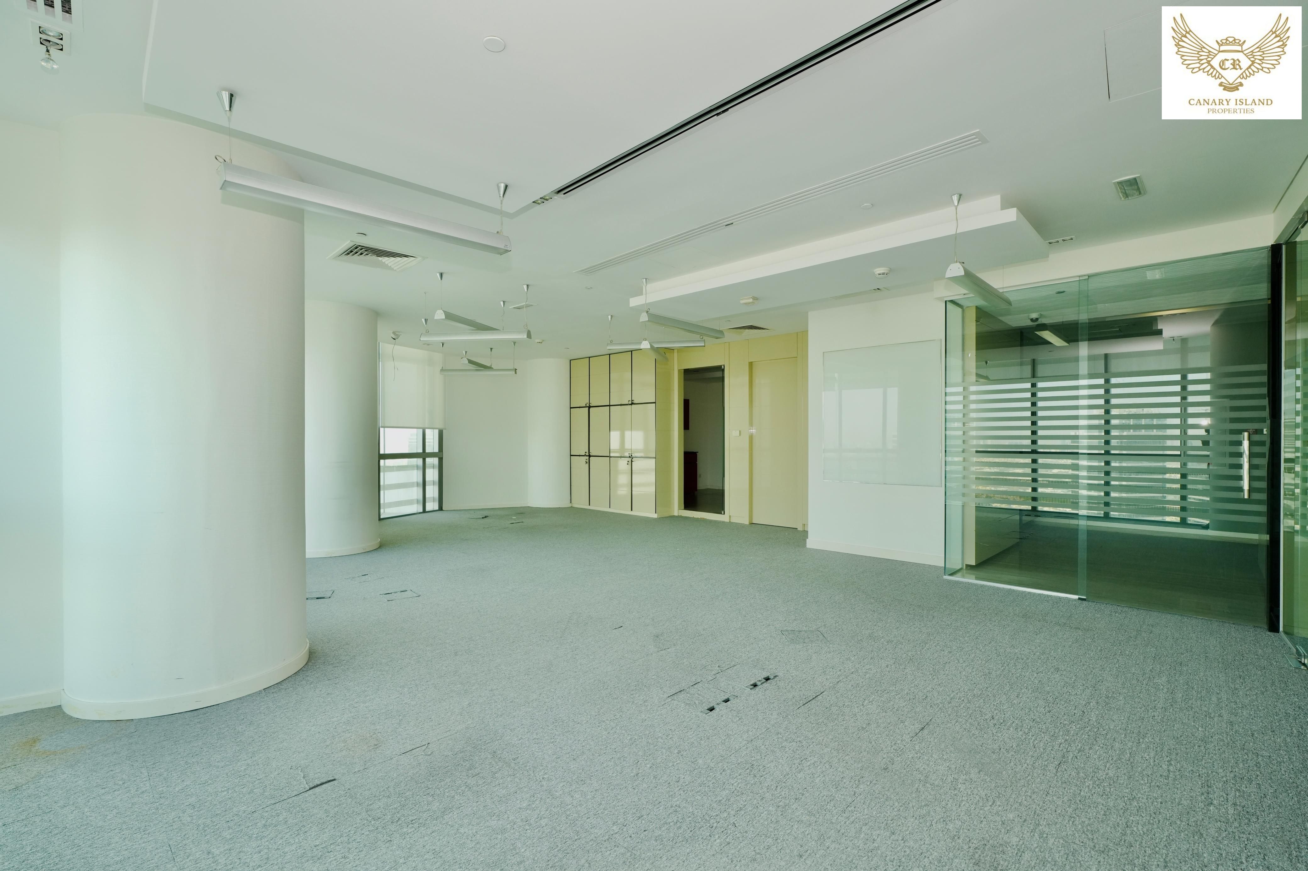 VACANT | FITTIED OFFICE | LAKE VIEWS