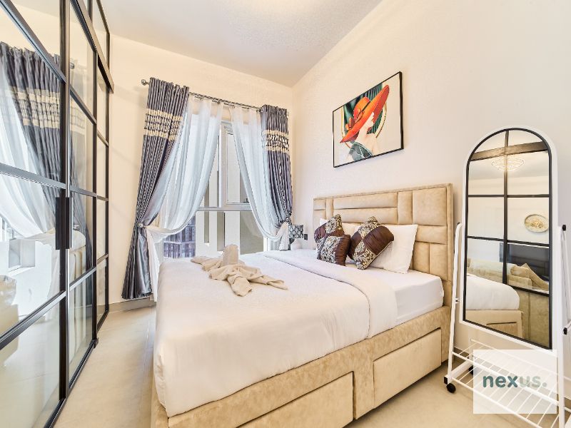 Bright and Stylish 1-Bedroom Apartment
