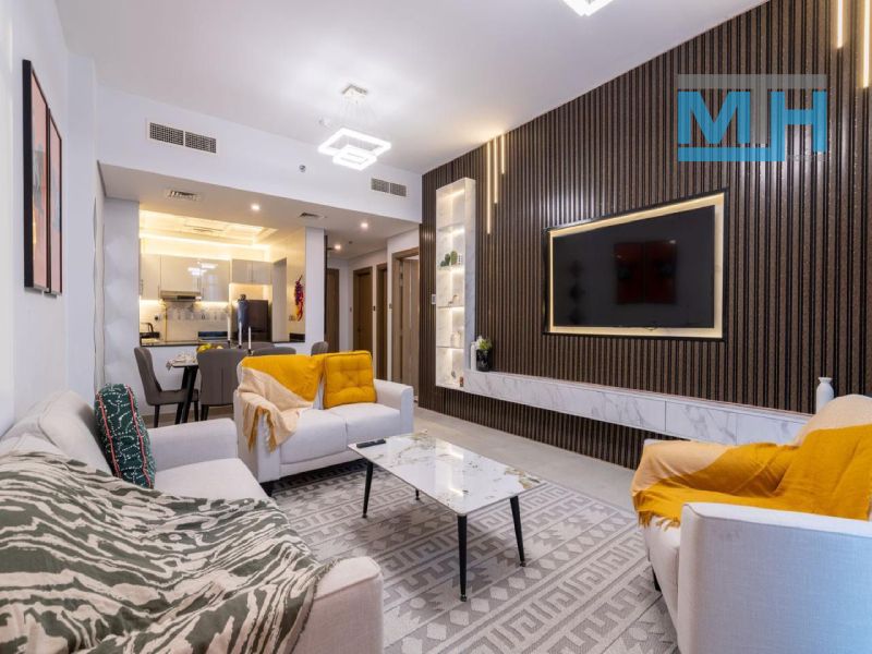 apartment card