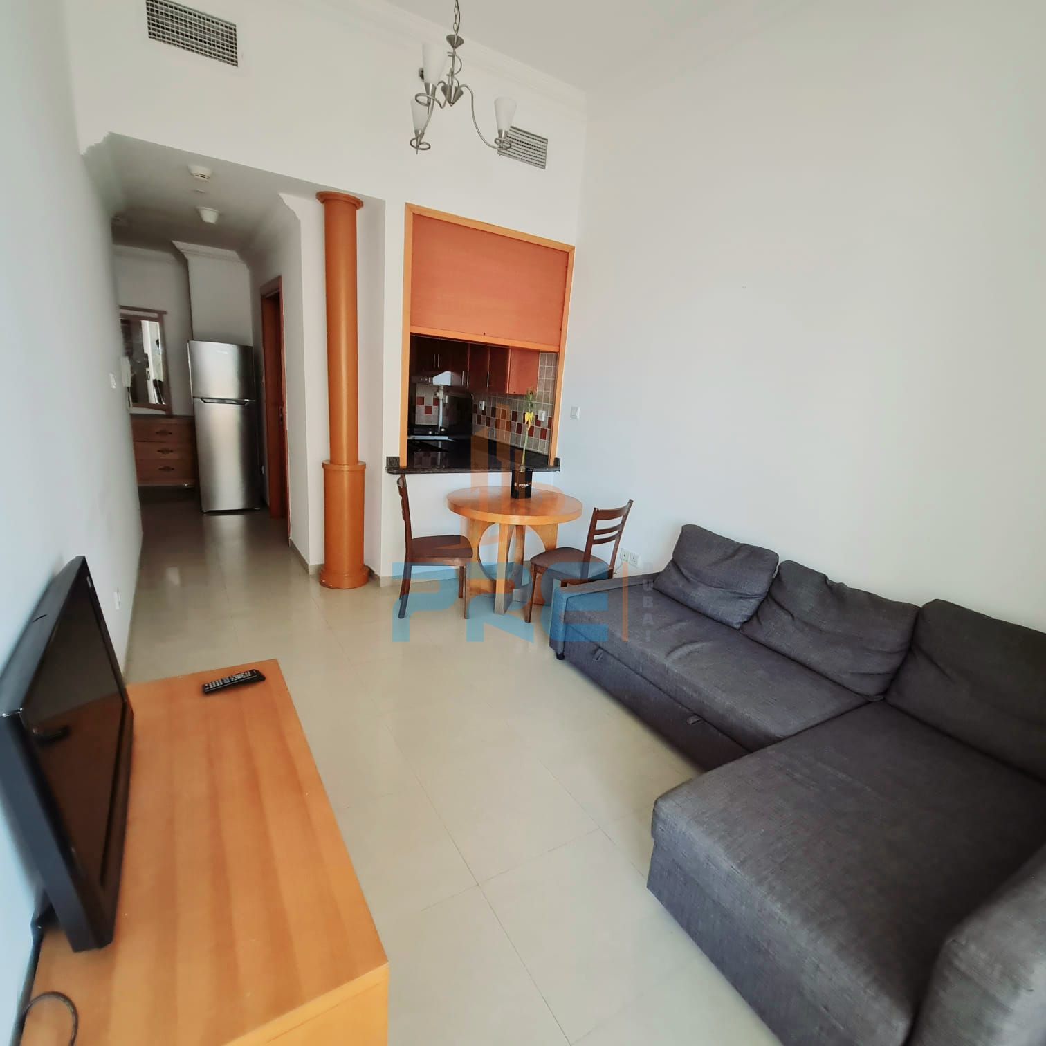 apartment card