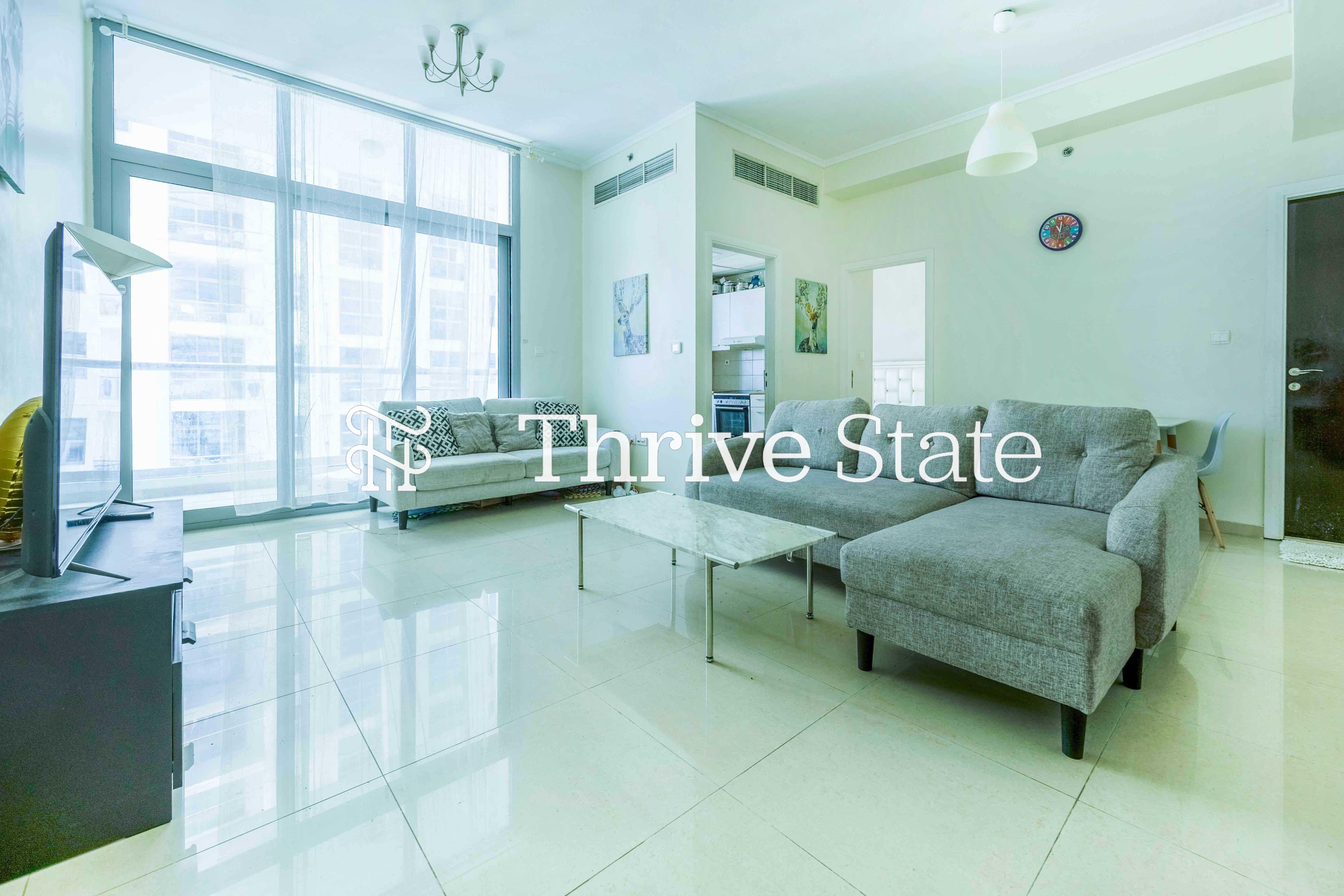 apartment card